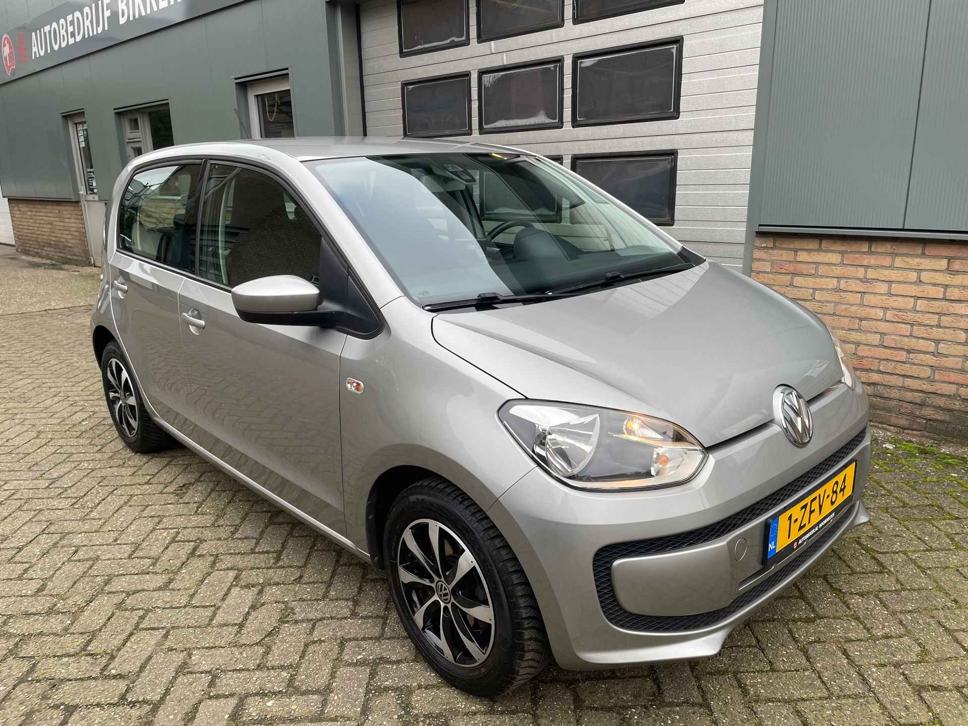 Volkswagen Up! 1.0 move up! BlueMotion Automaat - 6/17