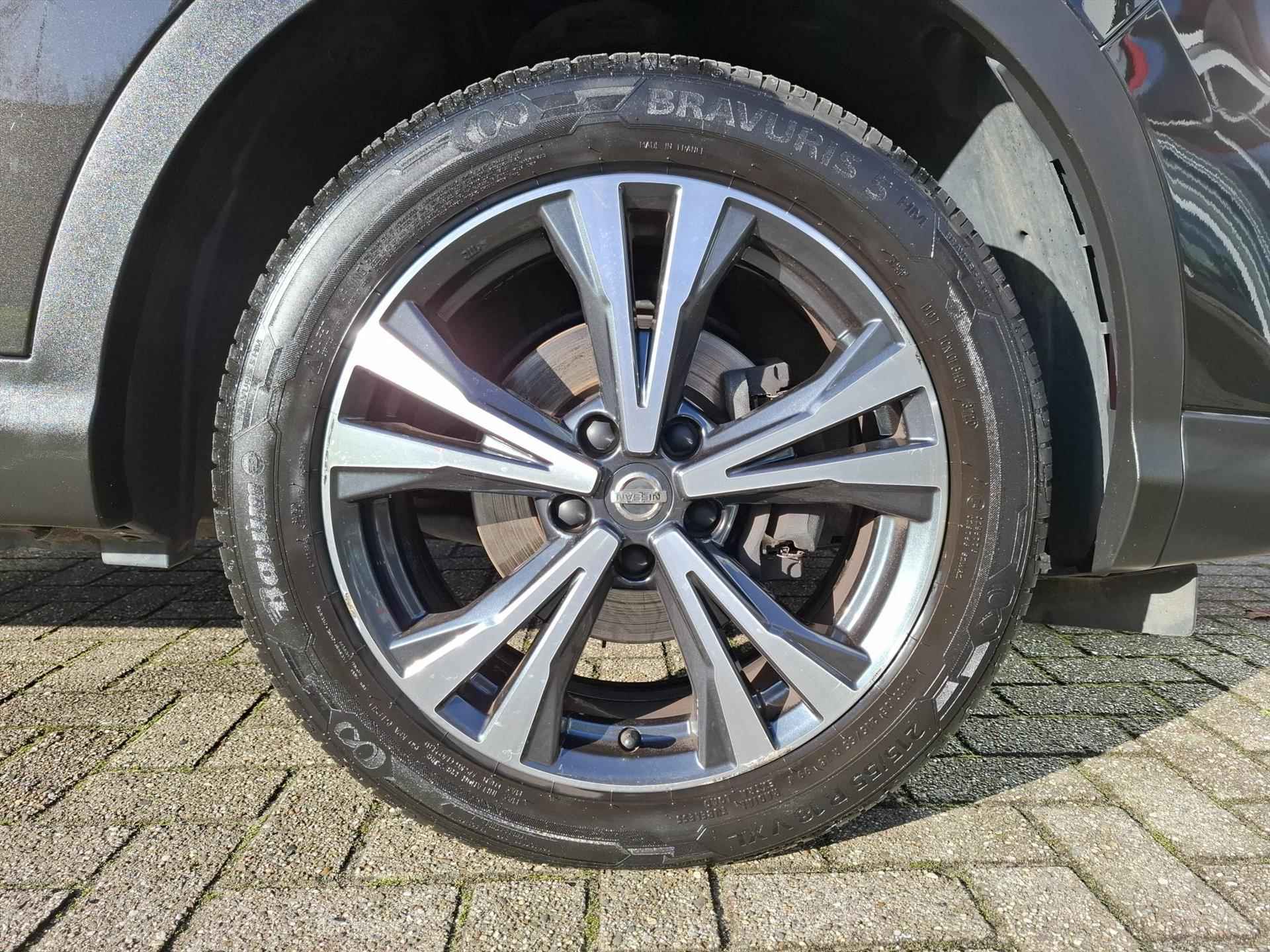 NISSAN Qashqai 1.2 115pk DIG-T XTRONIC N-Connecta | 360- Camera | Panoramadak | Navigatie | Stoelverwarming - 25/28