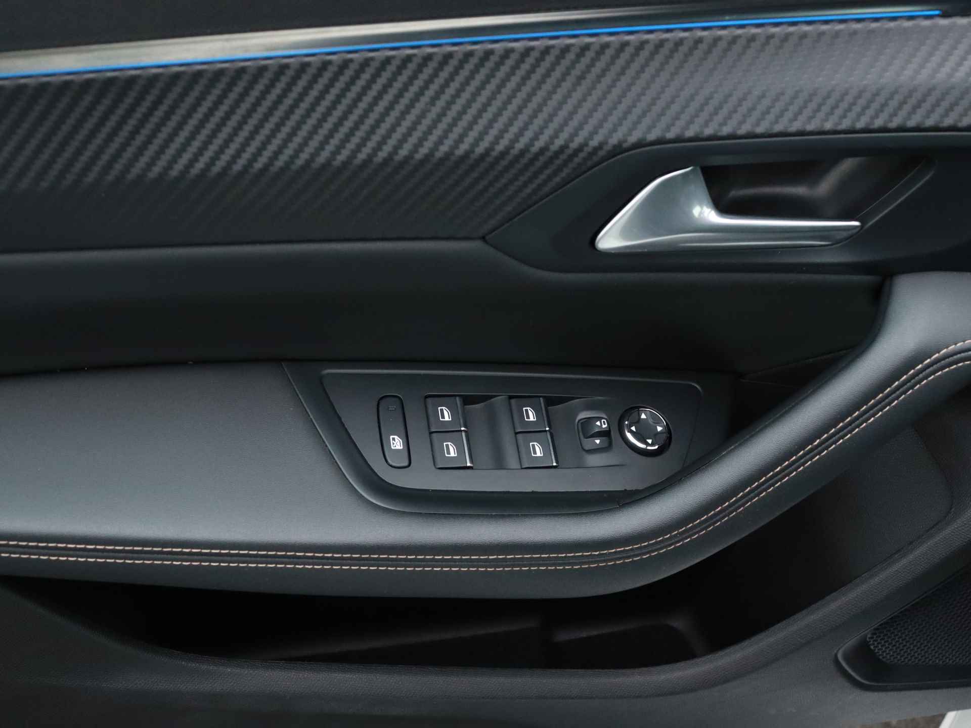 Peugeot 508 SW 1.6 HYbrid 225PK BlueLease GT Line Avantage Automaat | Navigatie | Camera | Stoelverwarming | Elektrische Kofferklep | - 28/43
