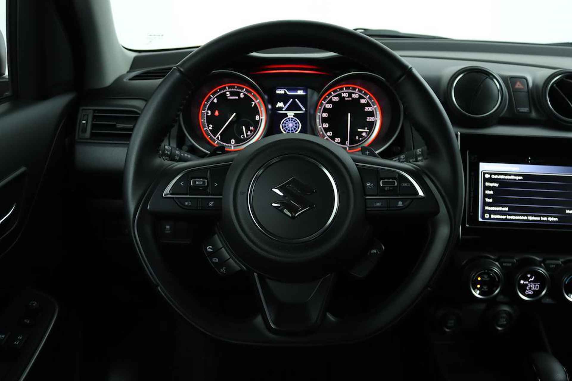 Suzuki Swift 1.2 Style Smart Hybrid | Climate control | Cruise control adaptive | navigatie | camera | stoelverwarming | - 50/51