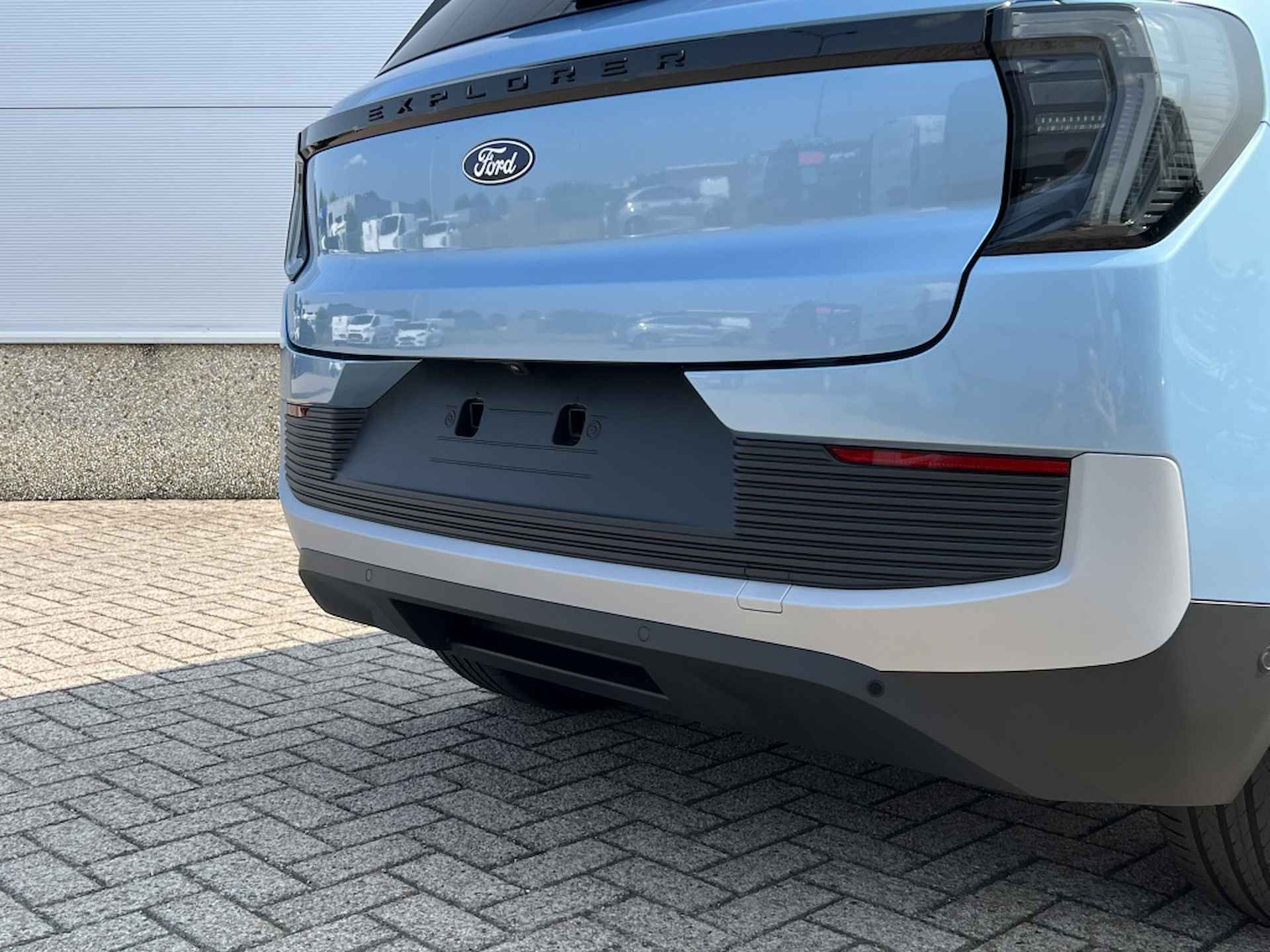 Ford Explorer Premium Extented range RWD 77 kWh - 7/24