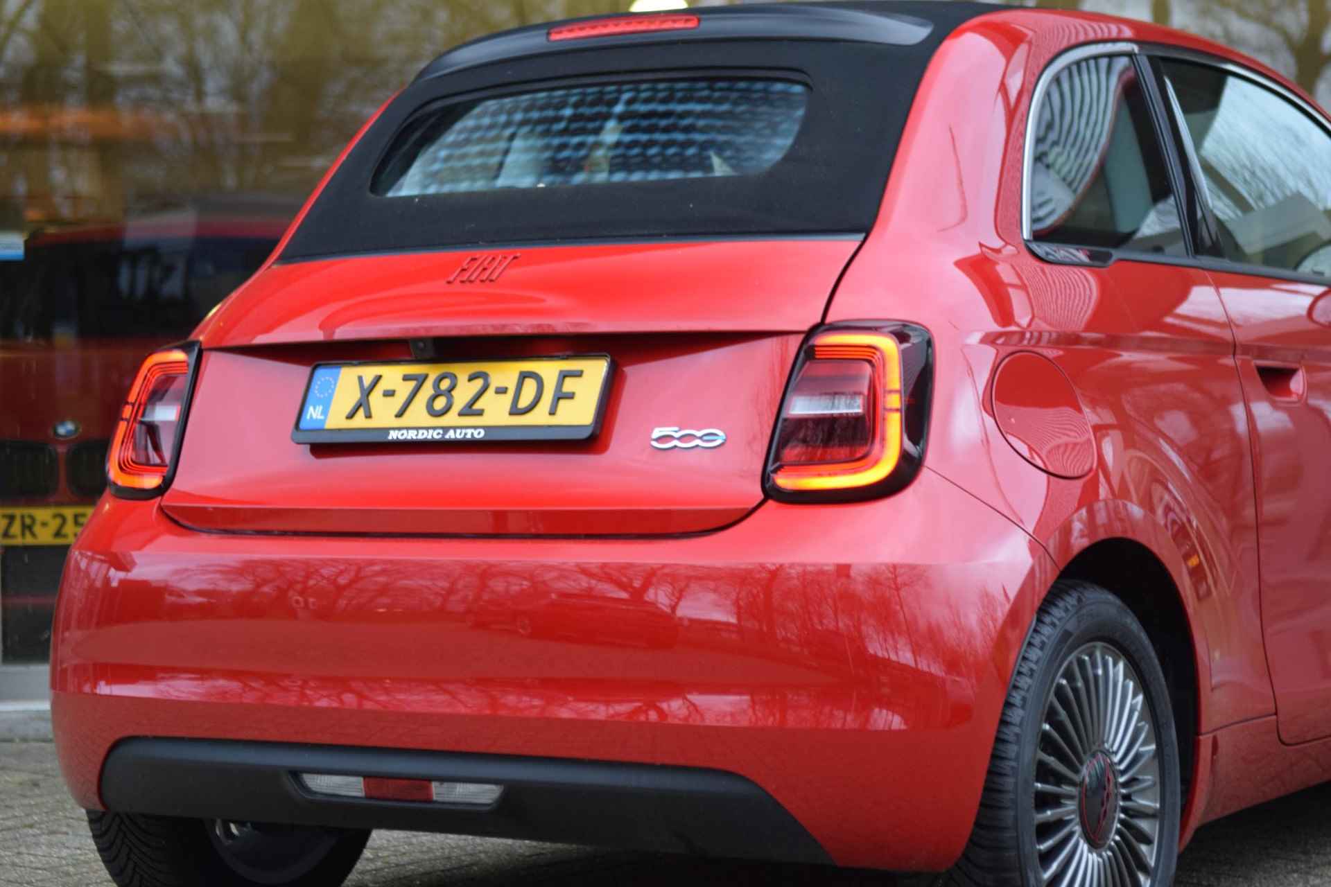 Fiat 500 C RED 24 kWh Virt cockpit/Cam/Nav/Ecc/Lmv - 26/48