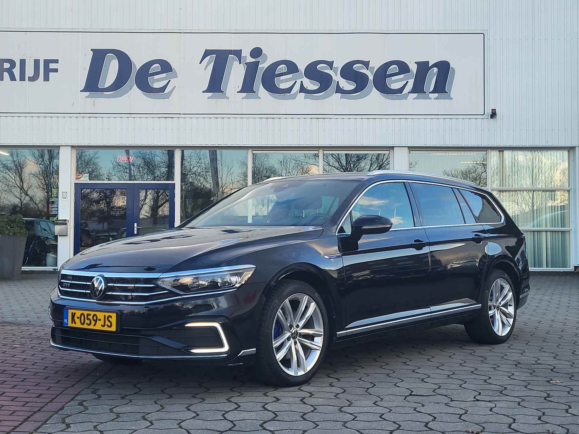 Volkswagen Passat Variant 1.4 TSI PHEV GTE Business Virtual Cockpit, Trekhaak, Rijklaar met beurt & garantie! - 2/38