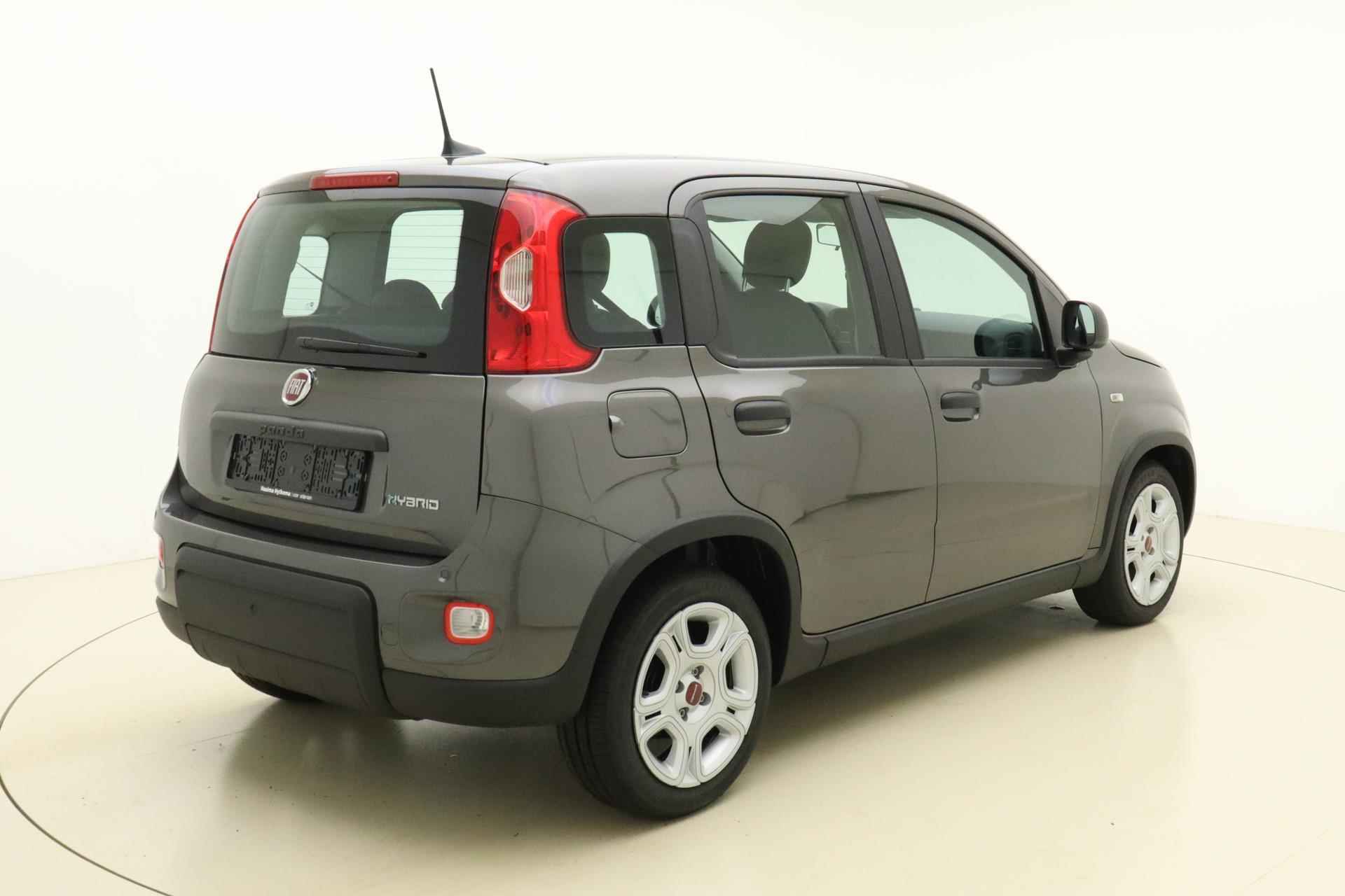 Fiat Panda 1.0 Hybrid | Nieuwe auto | Airco | Bluetooth | 5-zits | Parkeersensoren achter | Metallic lak | Elektrische ramen voor | Elektrisch verstelbare spiegels - 2/26