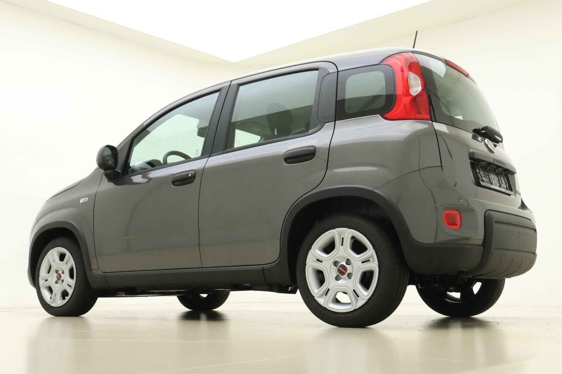 Fiat Panda 1.0 Hybrid | Nieuwe auto | Airco | Bluetooth | 5-zits | Parkeersensoren achter | Metallic lak | Elektrische ramen voor | Elektrisch verstelbare spiegels - 12/26