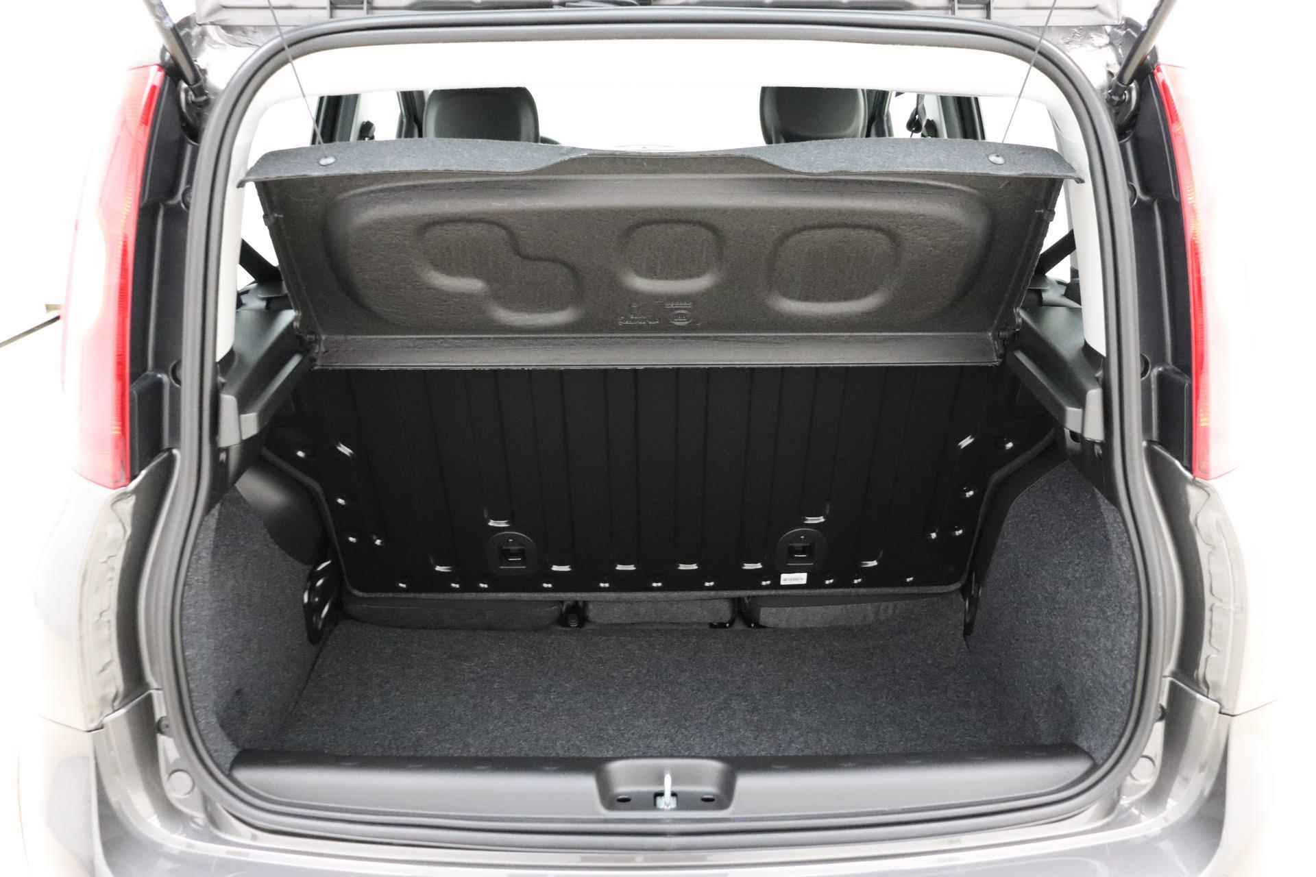 Fiat Panda 1.0 Hybrid | Nieuwe auto | Airco | Bluetooth | 5-zits | Parkeersensoren achter | Metallic lak | Elektrische ramen voor | Elektrisch verstelbare spiegels - 13/26
