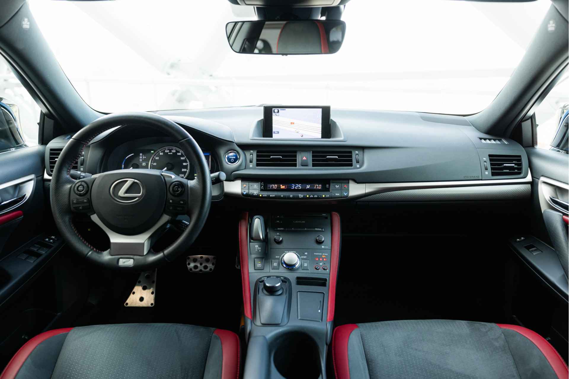 Lexus CT 200h F Sport Line | Adaptive Cruise Control | Stoelverwarming | Navigatie | - 6/63