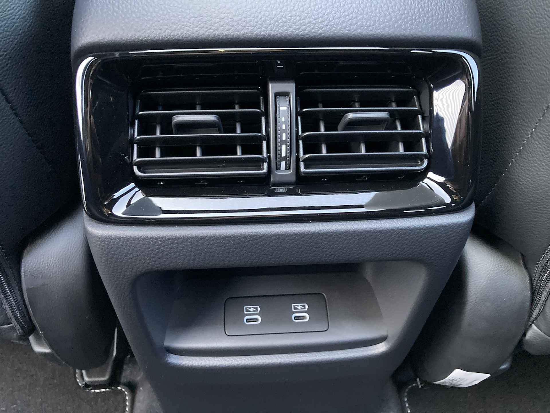 Honda Cr-V New 2.0 Plug-In Hybrid 184pk 2WD Automaat | Panoramadak | Leer | Stoel koeling/verwarming | Navigatie Apple Car Play | - 23/32