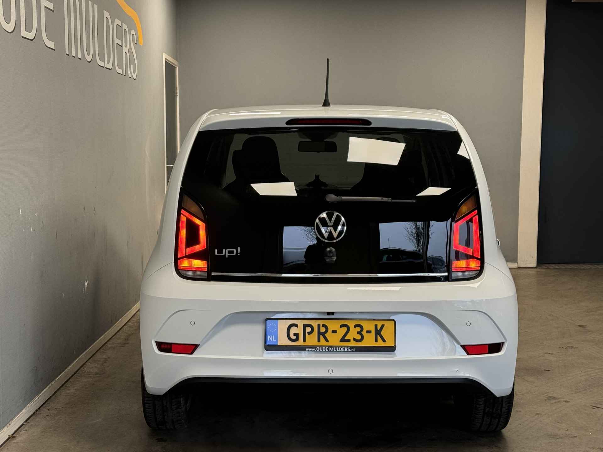 Volkswagen up! 1.0 UNITED Cruise/Camera/Stoelverwarming - 4/29