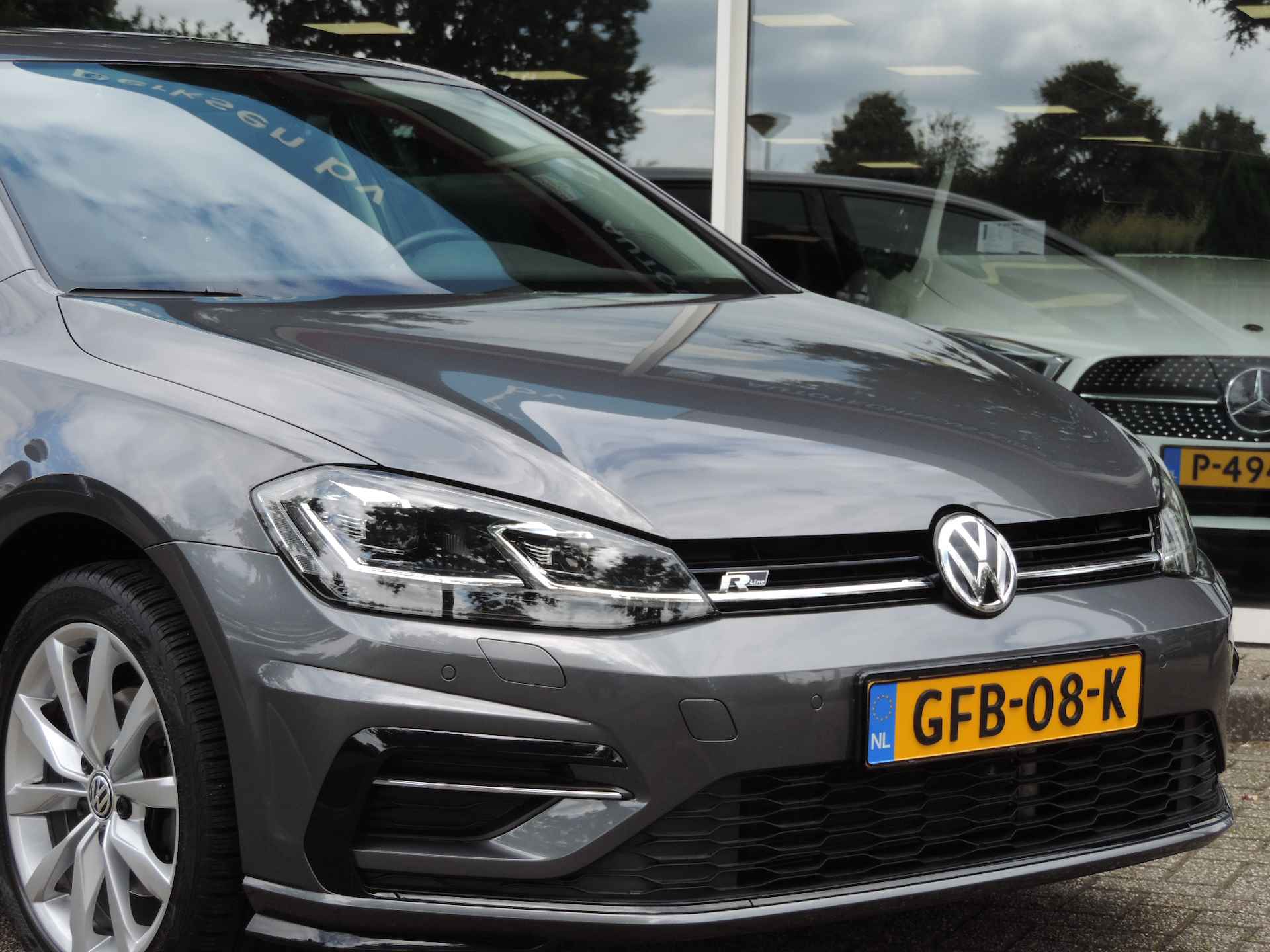 Volkswagen Golf 1.5 TSI 150PK R-Line DSG - ACC | Nav | PDC v+a | Stoelverw. | LED koplampen | CarPlay - 11/40