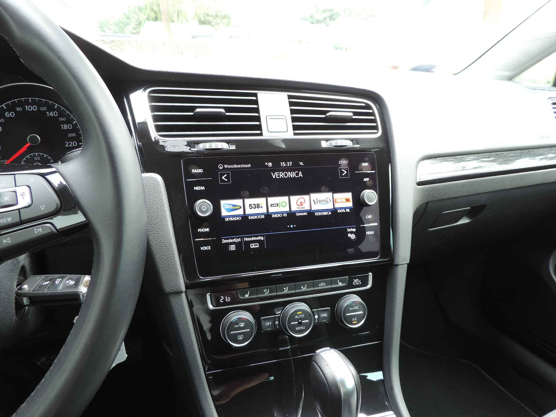 Volkswagen Golf 1.5 TSI 150PK R-Line DSG - ACC | Nav | PDC v+a | Stoelverw. | LED koplampen | CarPlay - 21/40