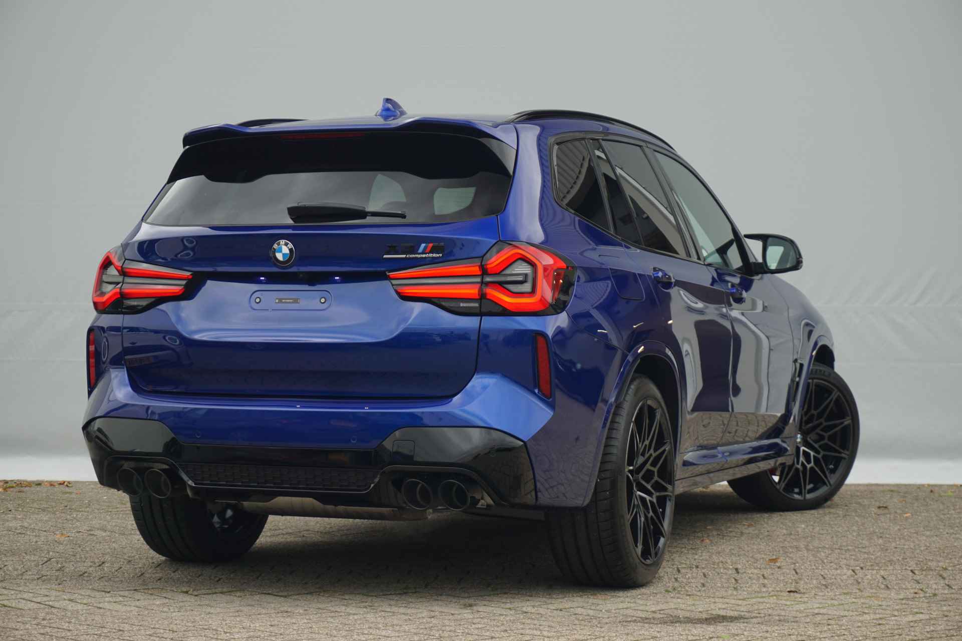 BMW X3 M | M Competition Package | Safety Pack - 2/25
