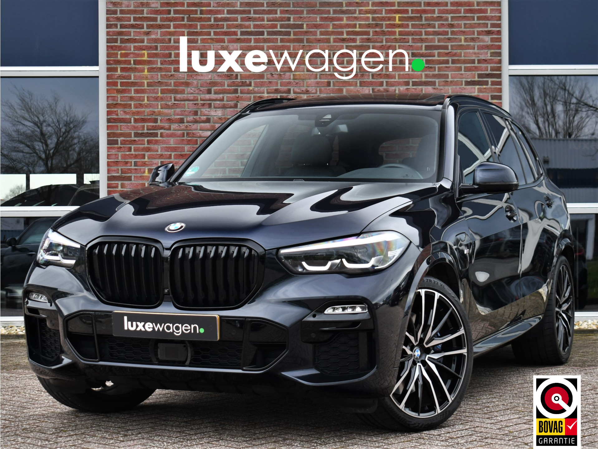 BMW X5 xDrive45e M-Sport Pano ACC Trekh 360 Comfrt-zetel 22inch bij viaBOVAG.nl