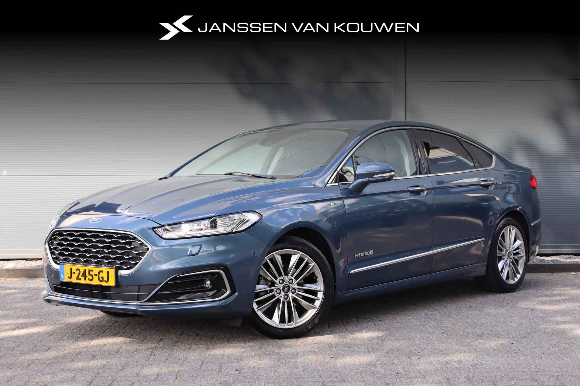 Ford Mondeo 2.0 IVCT HEV Vignale / Stoelventilatie / Stoelverwarming / Camera - 1/42