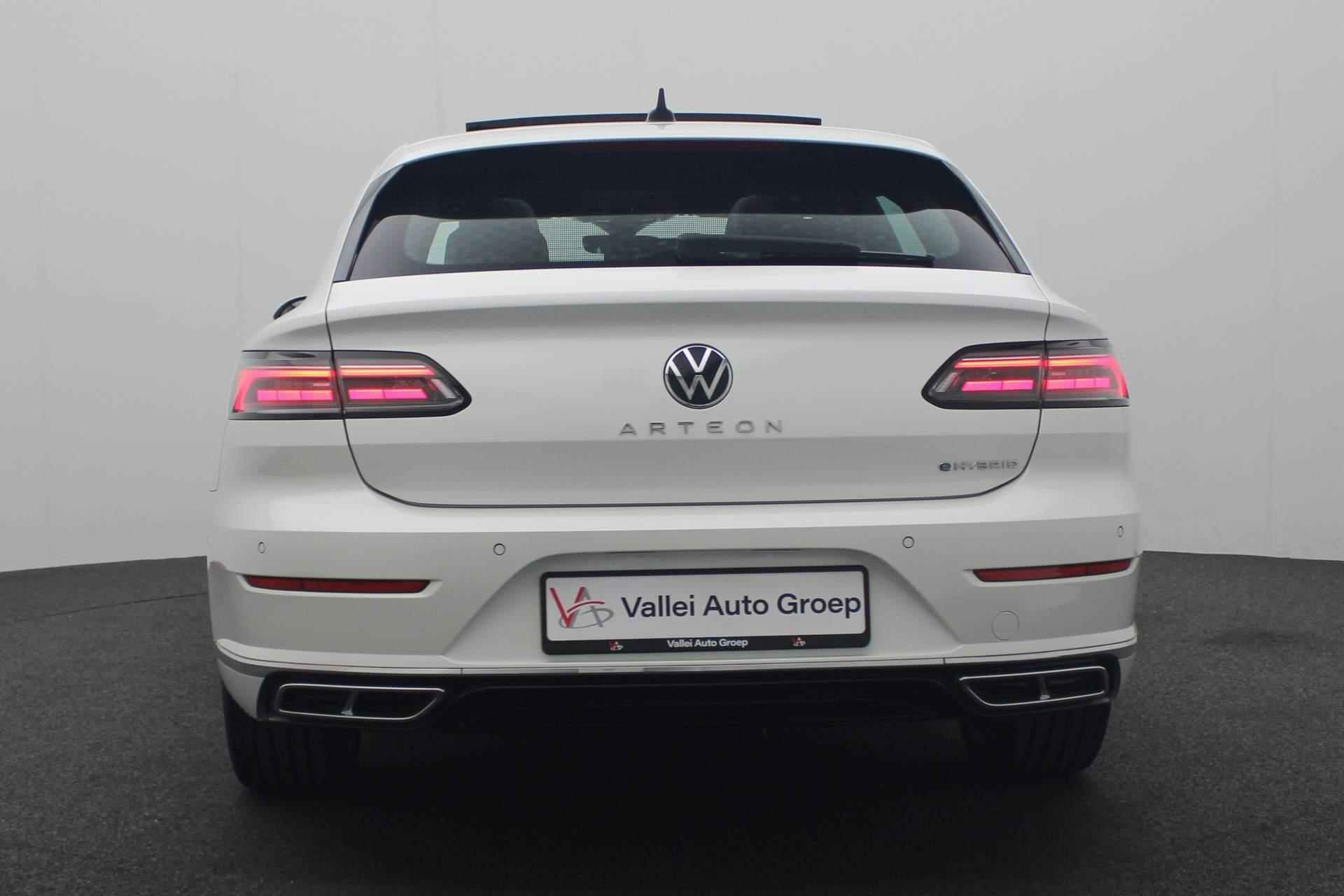 Volkswagen Arteon Shooting Brake 1.4 TSI 218PK DSG eHybrid R-Line Business+ | Pano | Trekhaak | Stoel-/achterbankverwarming | Leder/alcantara | Navi Discover Pro | 360 Camera | Massage - 20/44