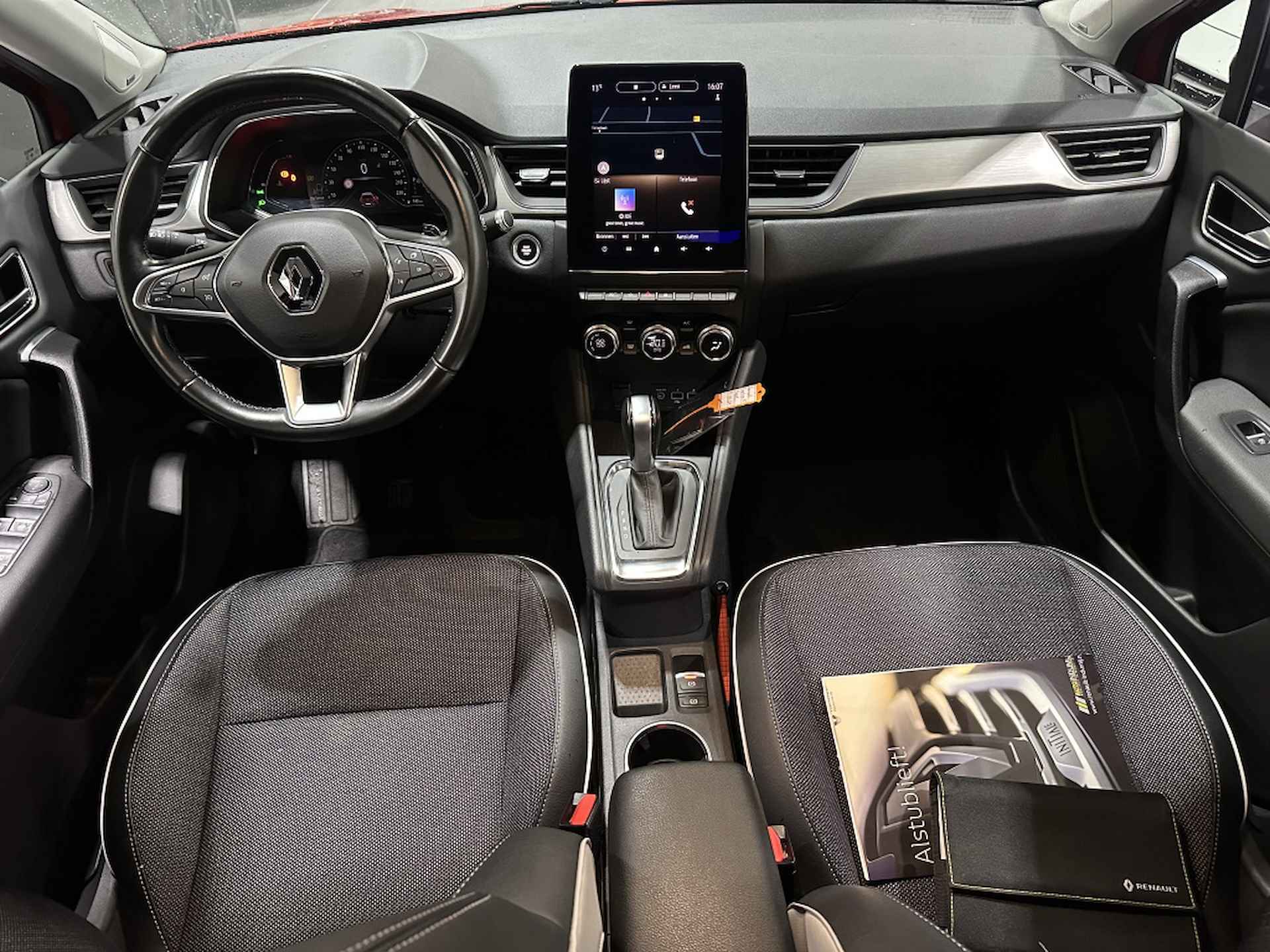 Renault Captur 1.3 TCe Edition One / Trekhaak / Carplay / Camera - 13/31