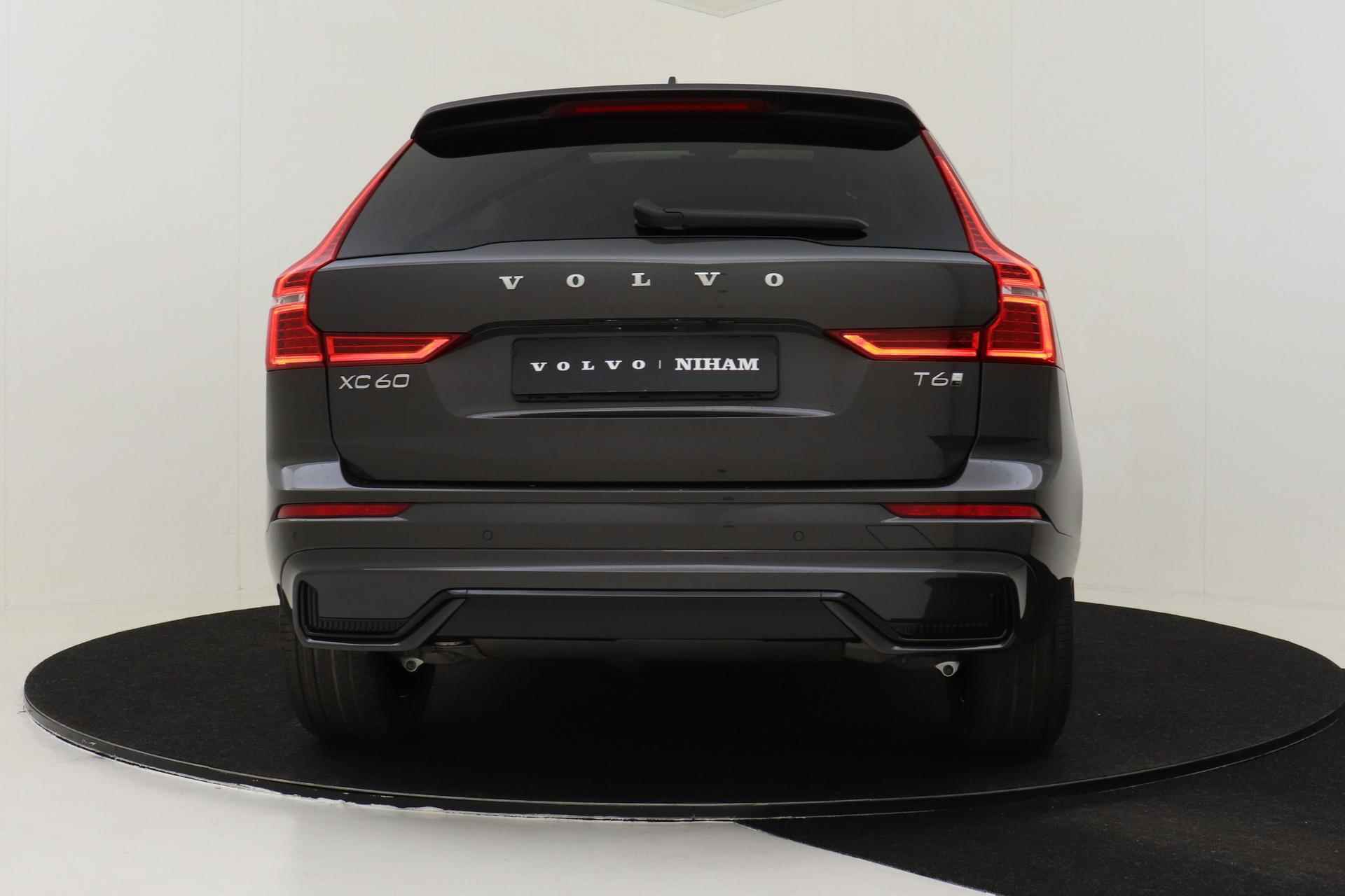 Volvo XC60 T6 RECHARGE AWD PLUS DARK *NIEUW* -PANO.DAK|HARMAN/KARDON|TREKHAAK|POWER-SEATS - 37/55