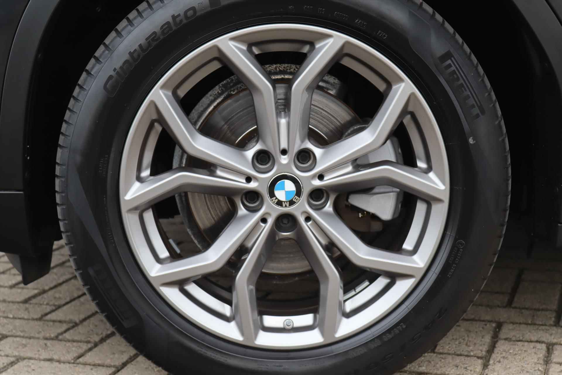 BMW X3 (g01) XDRIVE 2.0i 184PK  AUT(8) HIGH EXEC. X-LINE  Navi | Panodak | Trekhaak | Sfeerverl. | Harman Kardon | Digitaal Cockpit | - 13/71