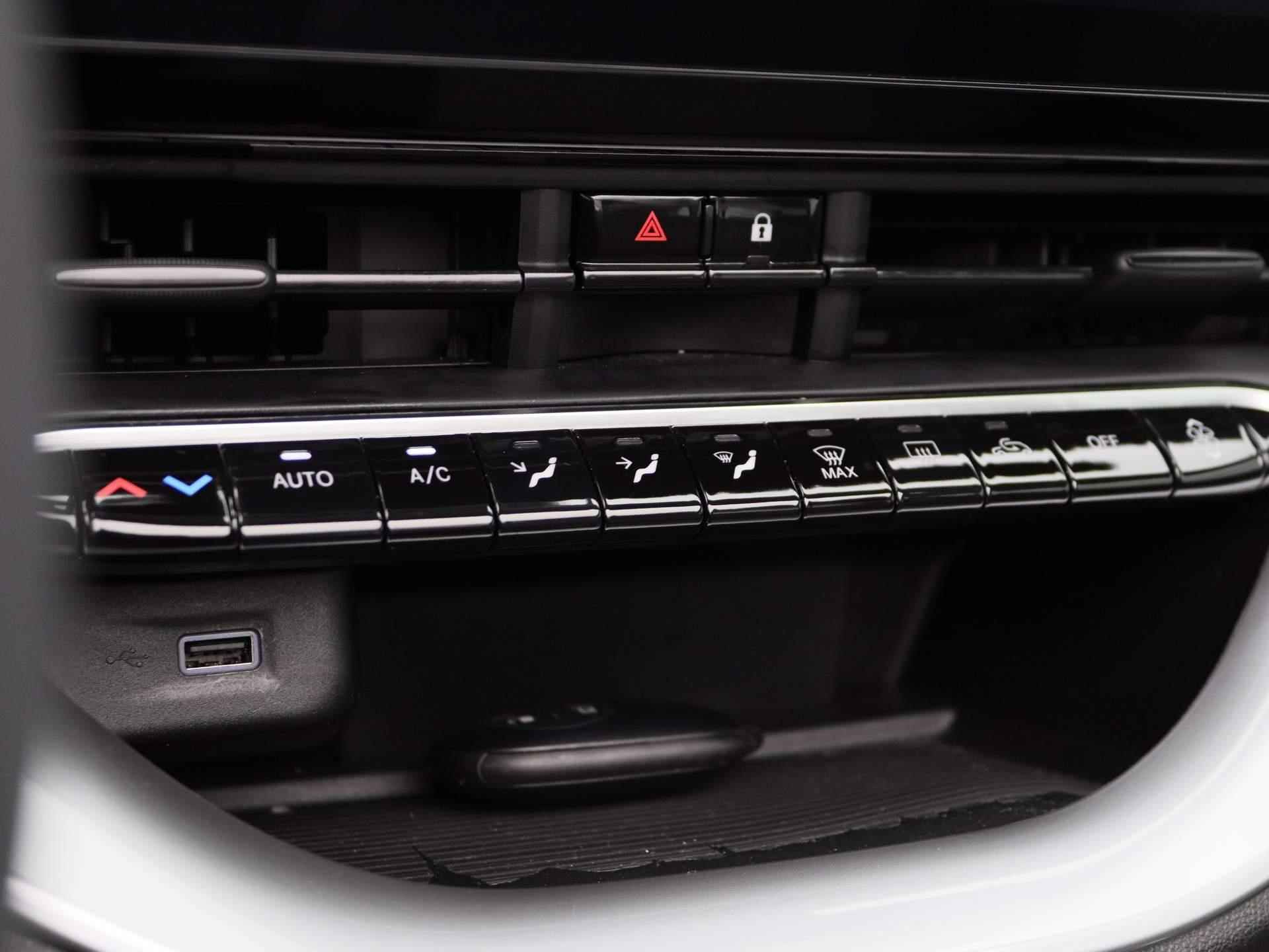 Fiat 500 C Icon 42 kWh | Navigatie | Cabrio | Parkeersensoren | LED verlichting | - 19/43
