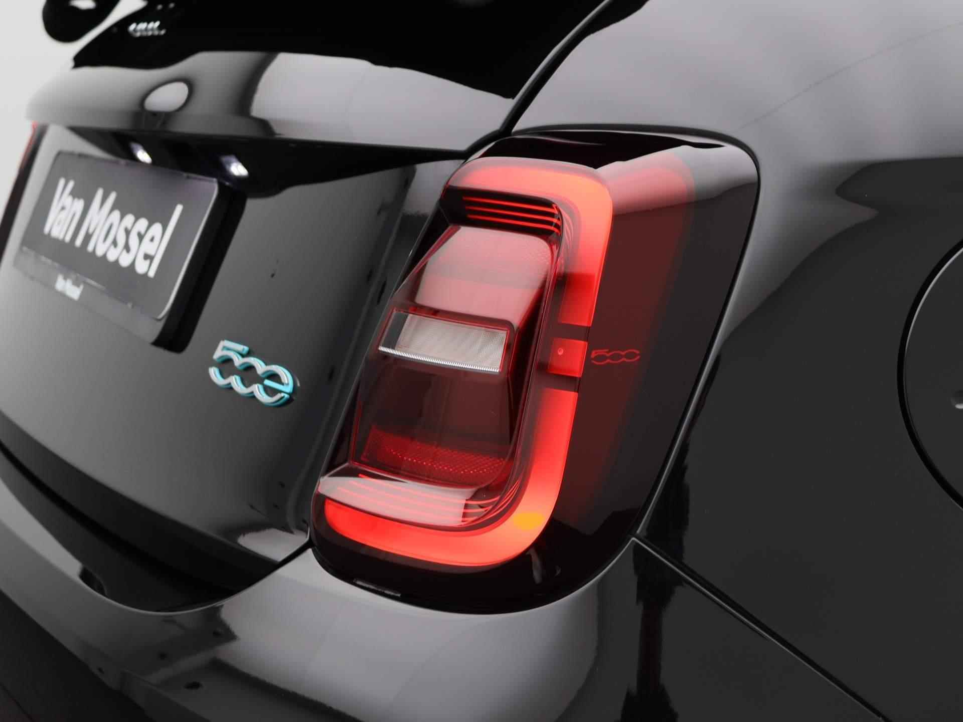 Fiat 500 C Icon 42 kWh | Navigatie | Cabrio | Parkeersensoren | LED verlichting | - 35/43
