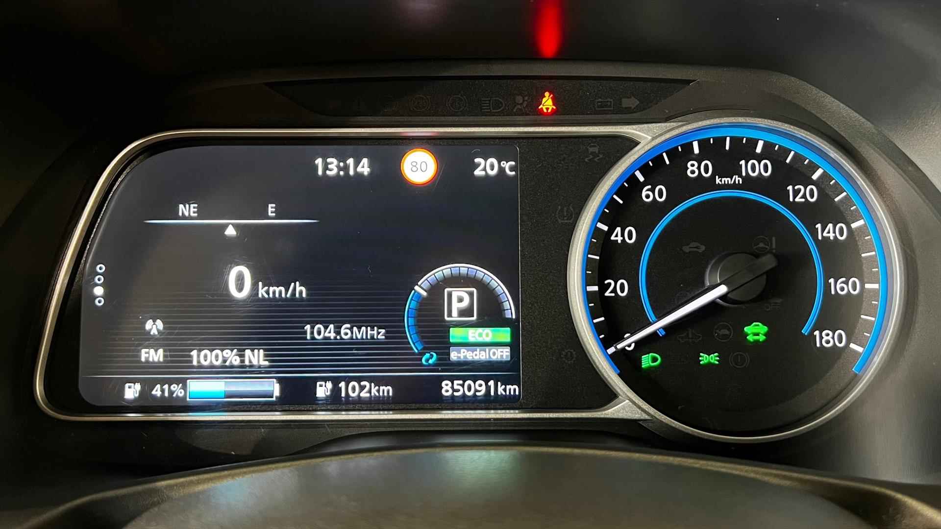 Nissan Leaf Electric 40kWh N-Connecta | NAVIGATIE| APPLE CARPLAY - 19/39