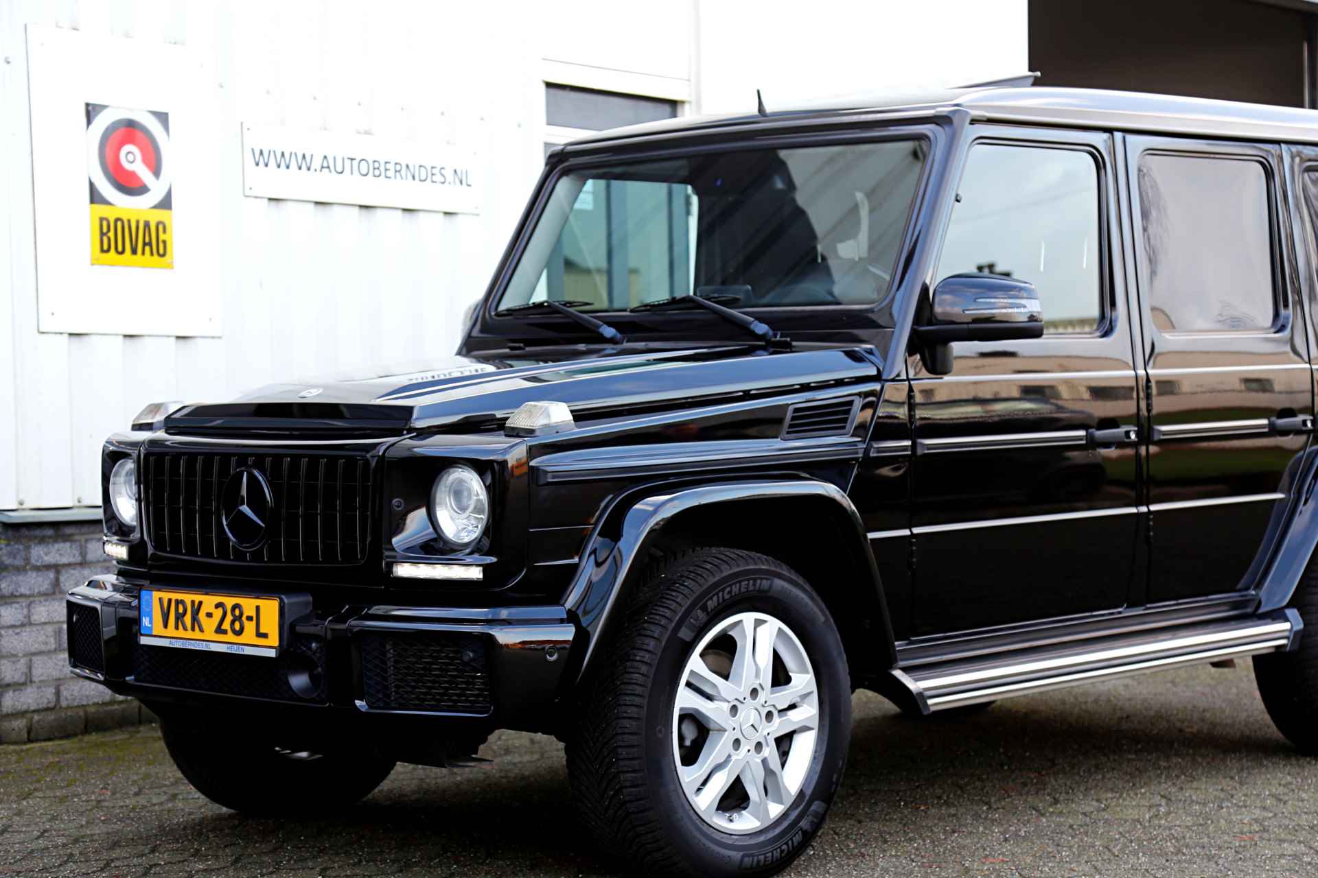 Mercedes-Benz G-Klasse 350d 245PK 7G-Tronic Plus 4MATIC Aut.*Grijs kenteken*Perfect Mercedes Onderh.*1ste Eig!*ACC/Schuifdak/Trekhaak/Treeplanken/Leder - 52/64