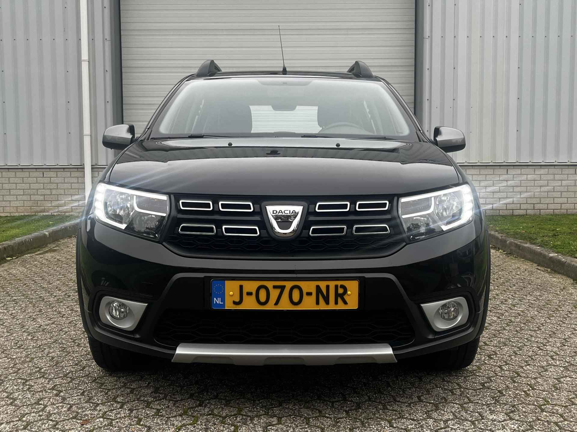 Dacia Sandero 0.9 TCe SL Stepway / Dealer Onderhouden / Camera / Navigatie / Lichtmetalen Velgen / Cruise Control / Airco / - 25/37