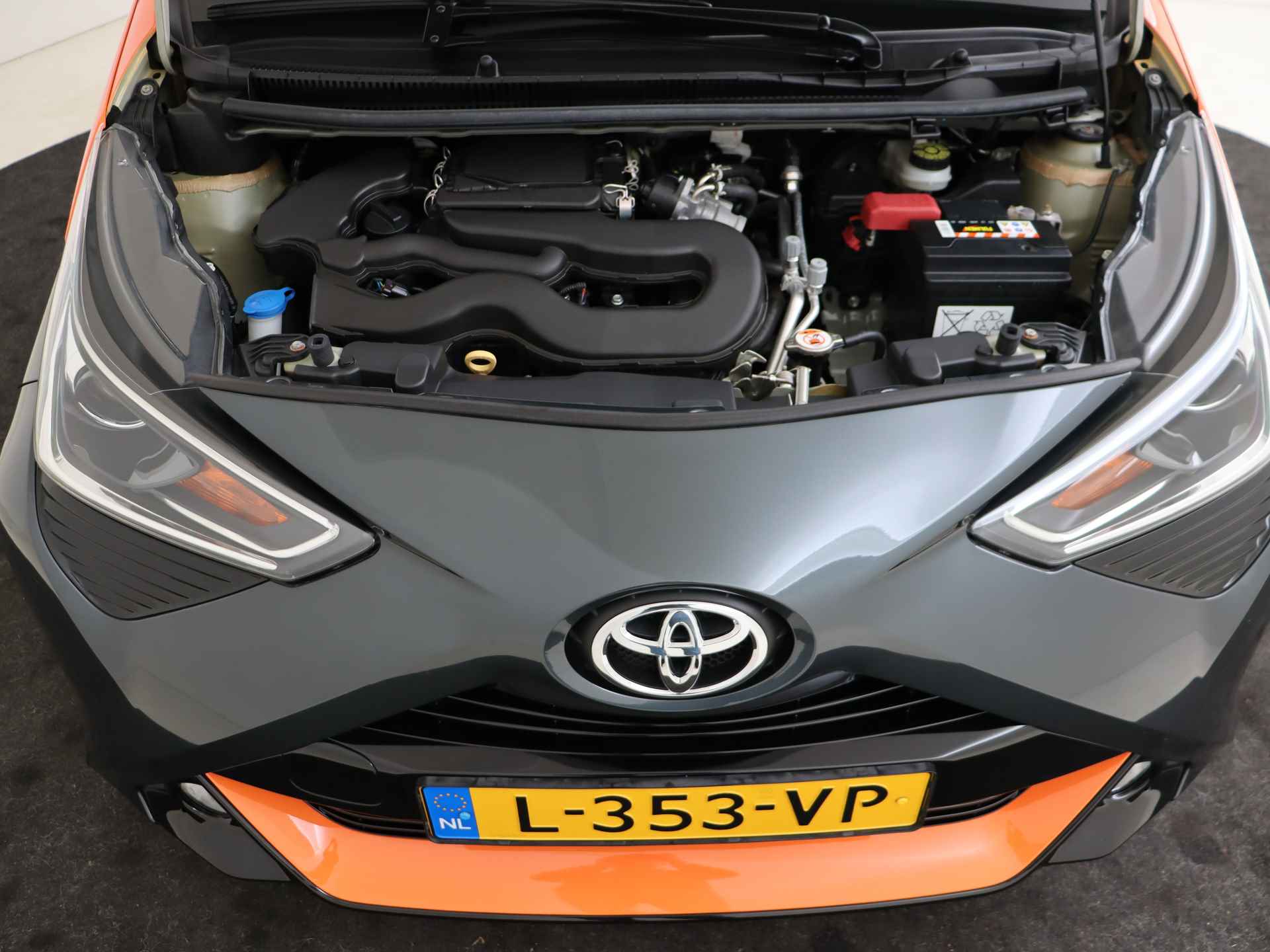 Toyota Aygo 1.0 VVT-i x-JBL I Apple Carplay/Android Auto I Climate Control I Camera I USB I LM Velgen I 1e Eigenaar I Volledig LOUWMAN Onderhouden I JBL Subwoofer I - 39/45