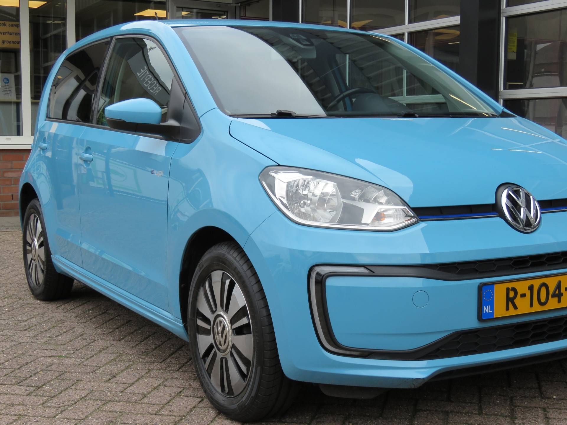 Volkswagen e-Up! Facelift / Acc / Stoelverwarming / Voorruit verw. / BOVAG garantie - 37/38