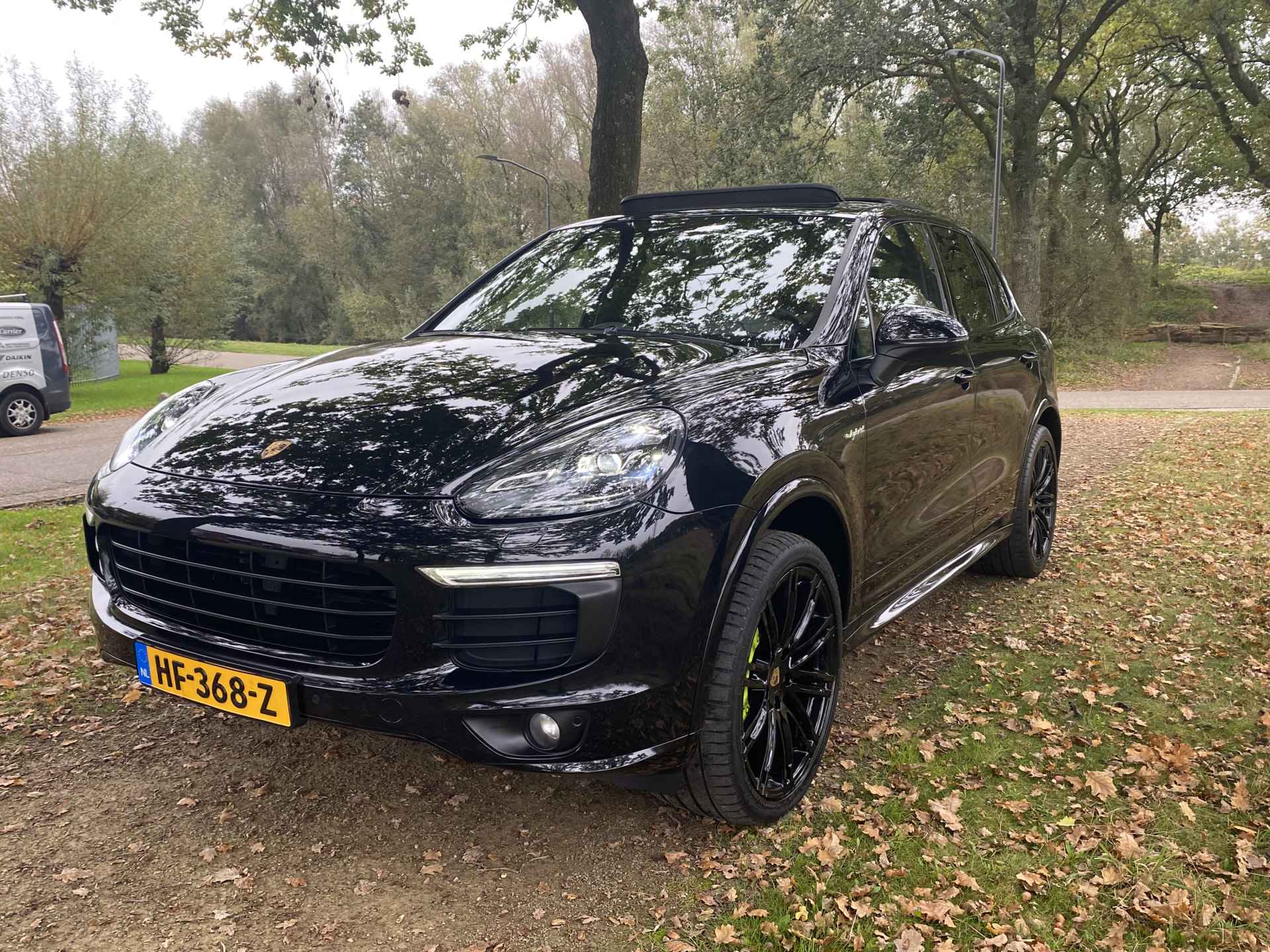 Porsche Cayenne 3.0 S E-Hybrid | Luchtvering | Panoramadak | Elekt. achterklep | Achteruitrijcamera | info Jeroen 0492-588980 | info Jeroen 0492-588980 - 3/41