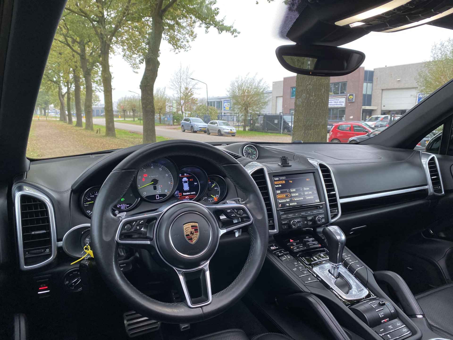 Porsche Cayenne 3.0 S E-Hybrid | Luchtvering | Panoramadak | Elekt. achterklep | Achteruitrijcamera | info Jeroen 0492-588980 | info Jeroen 0492-588980 - 20/41