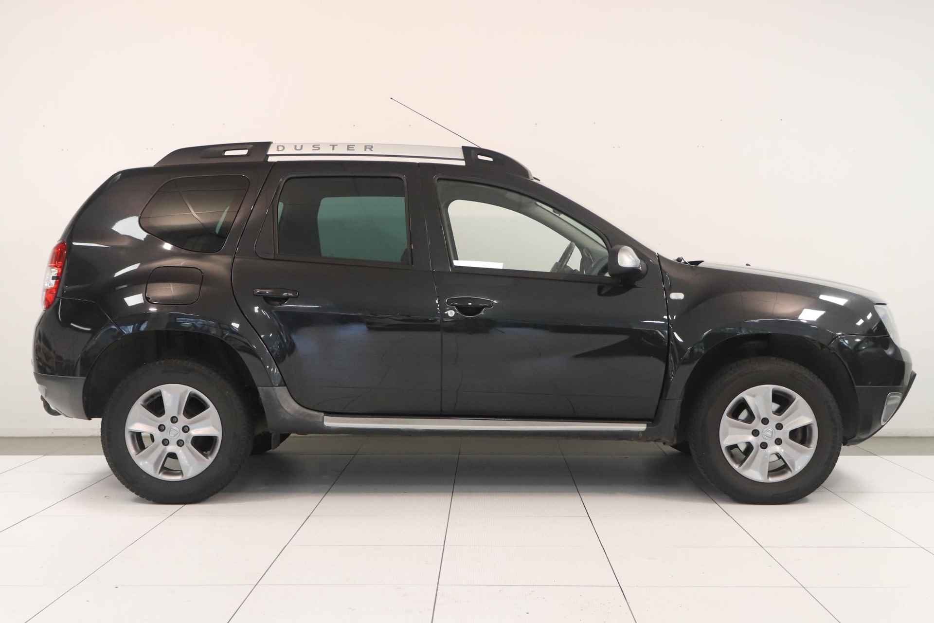 Dacia Duster 1.2 TCe 4x2 Prestige | Trekhaak | Navigatie | Airco | All season banden | - 15/30