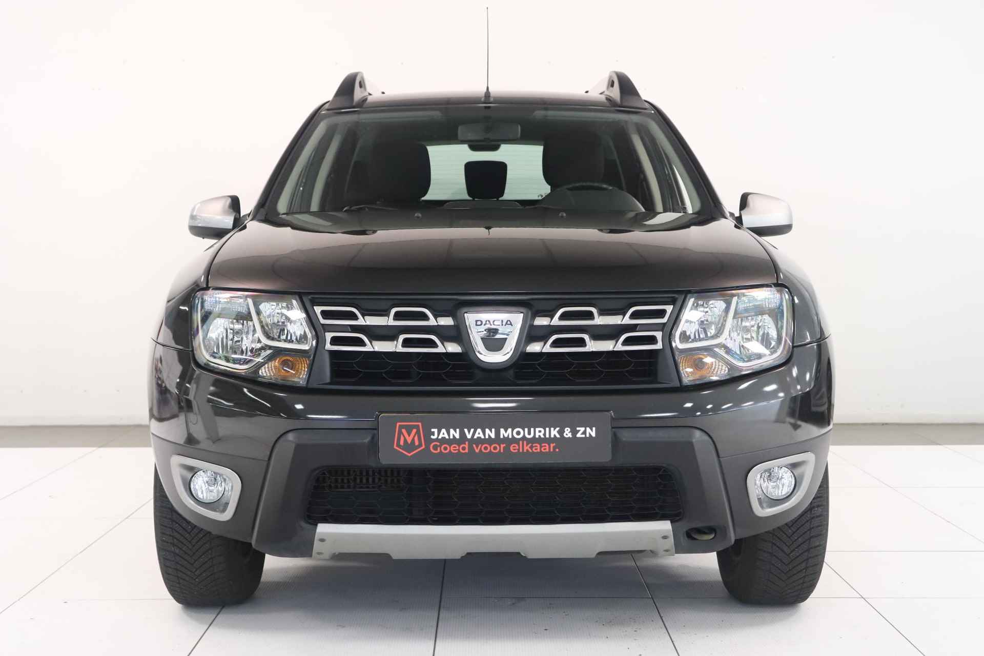 Dacia Duster 1.2 TCe 4x2 Prestige | Trekhaak | Navigatie | Airco | All season banden | - 28/30