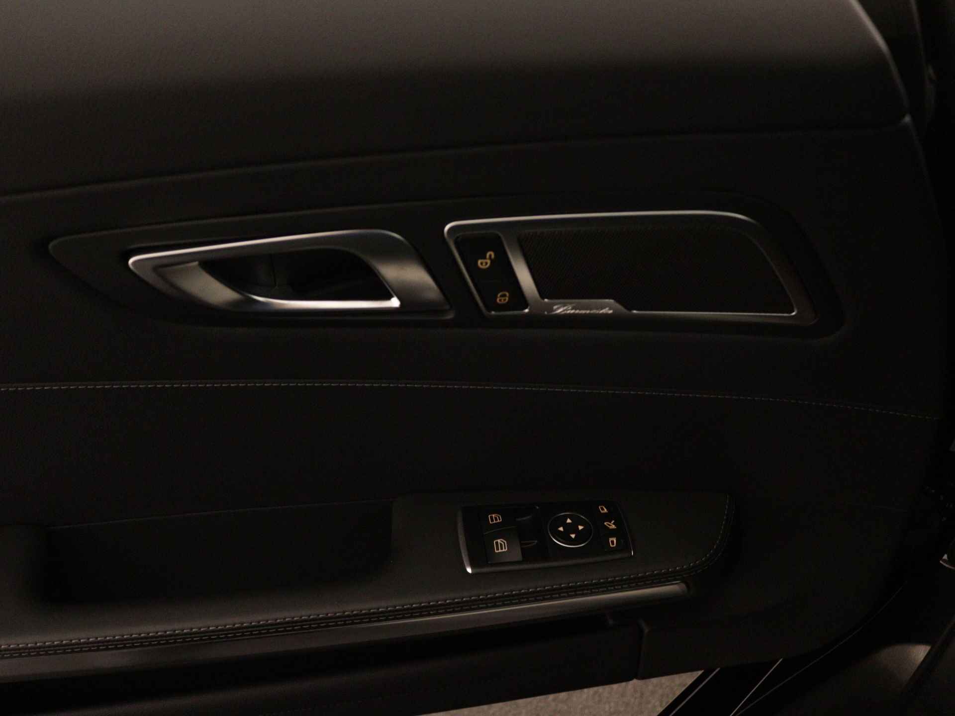 Mercedes-Benz AMG GT 4.0 | V8 | 476pk | AMG-Aerodynamicapakket | AMG-Performance uitlaat | Burmester | Achteruitrijcamera | Inclusief 24 MB Premium Certified garantie voor Europa. - 24/38