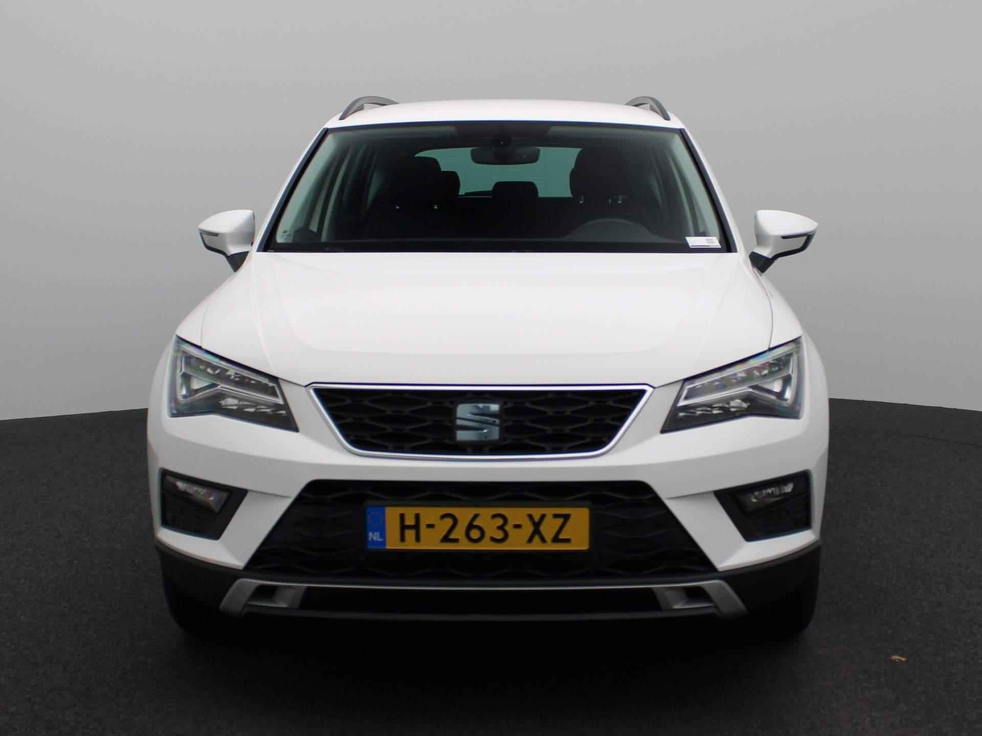 SEAT Ateca 1.5 TSI Style Business Intense | Navigatie | Camera | Climate Control | Parkeersensoren | LED | Carplay | - 3/35