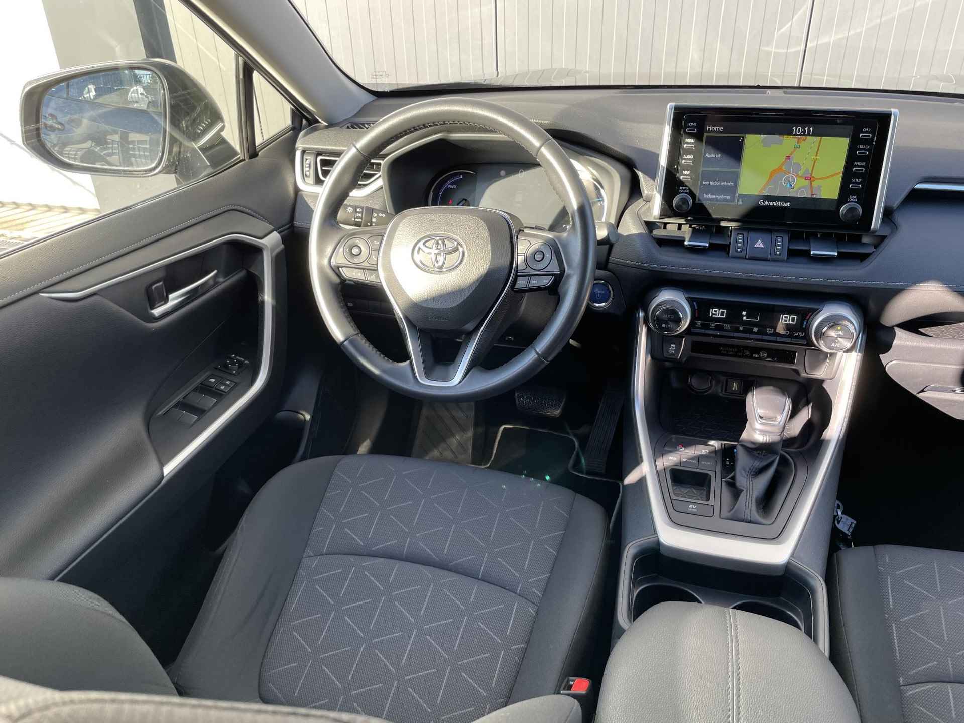 Toyota RAV4 2.5 Hybrid Dynamic | Automaat | Navigatie | Bearlock | All Season banden - 42/53