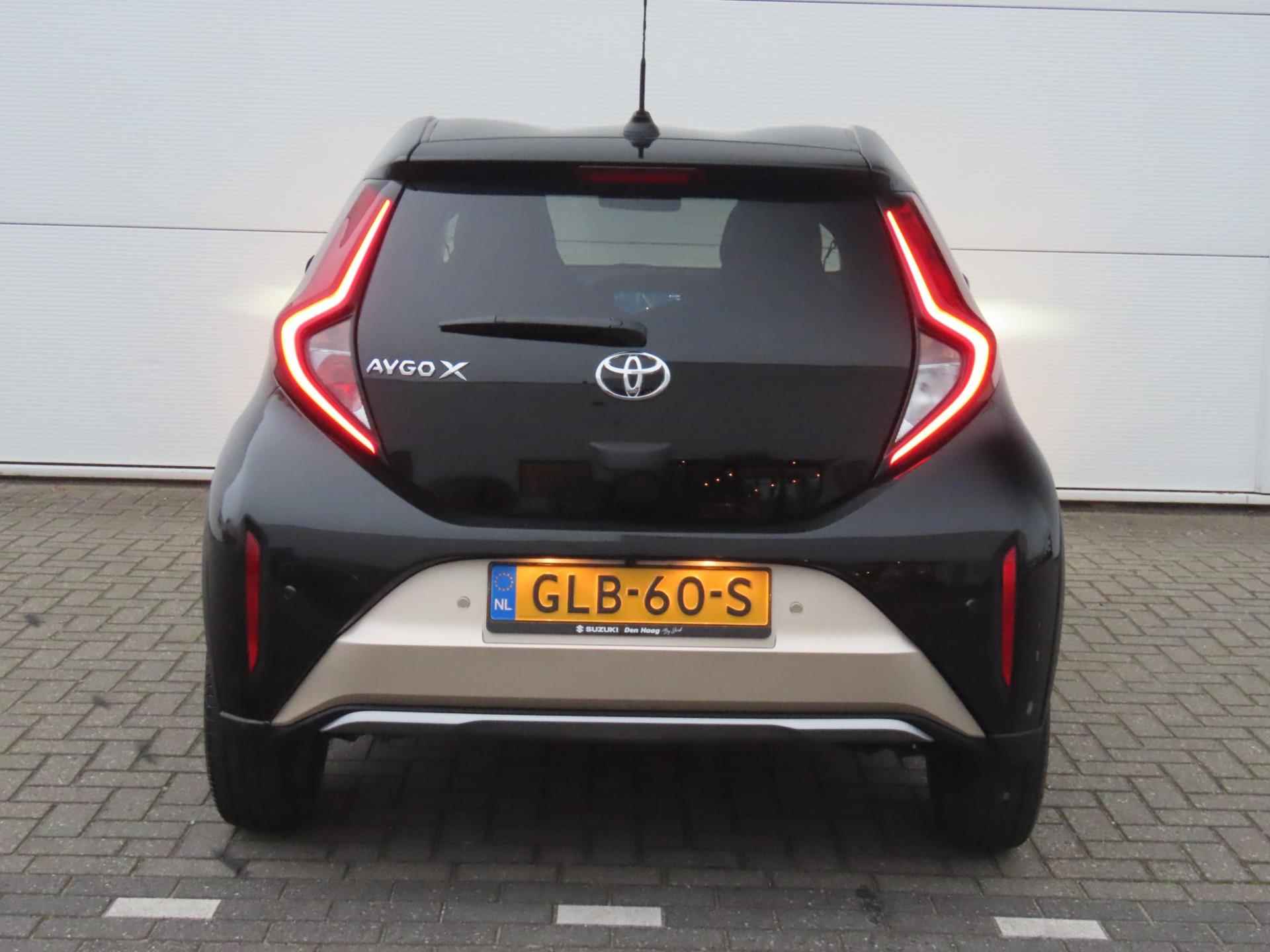 Toyota Aygo X 1.0 VVT-i S-CVT Envy/ Navigatie/ stoelverwarming / Lage KM stand - 6/34