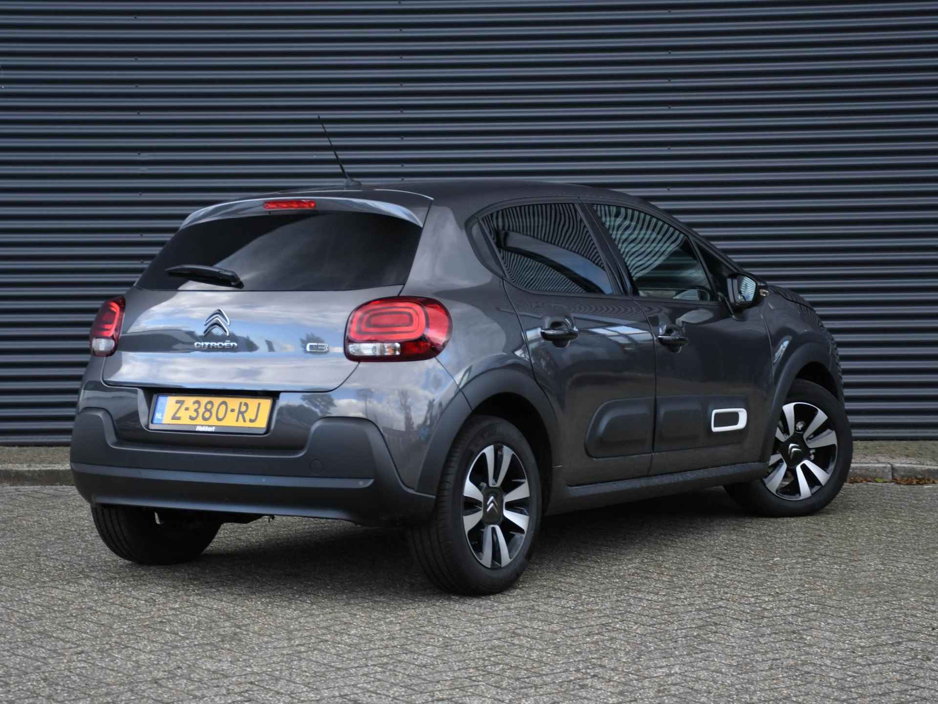 Citroen C3 Max 1.2 PureTech 83pk KEYLESS ENTRY | CRUISE | PDC ACHTER + CAMERA | USB | DAB | LANE DEPARTURE WARNING - 4/30