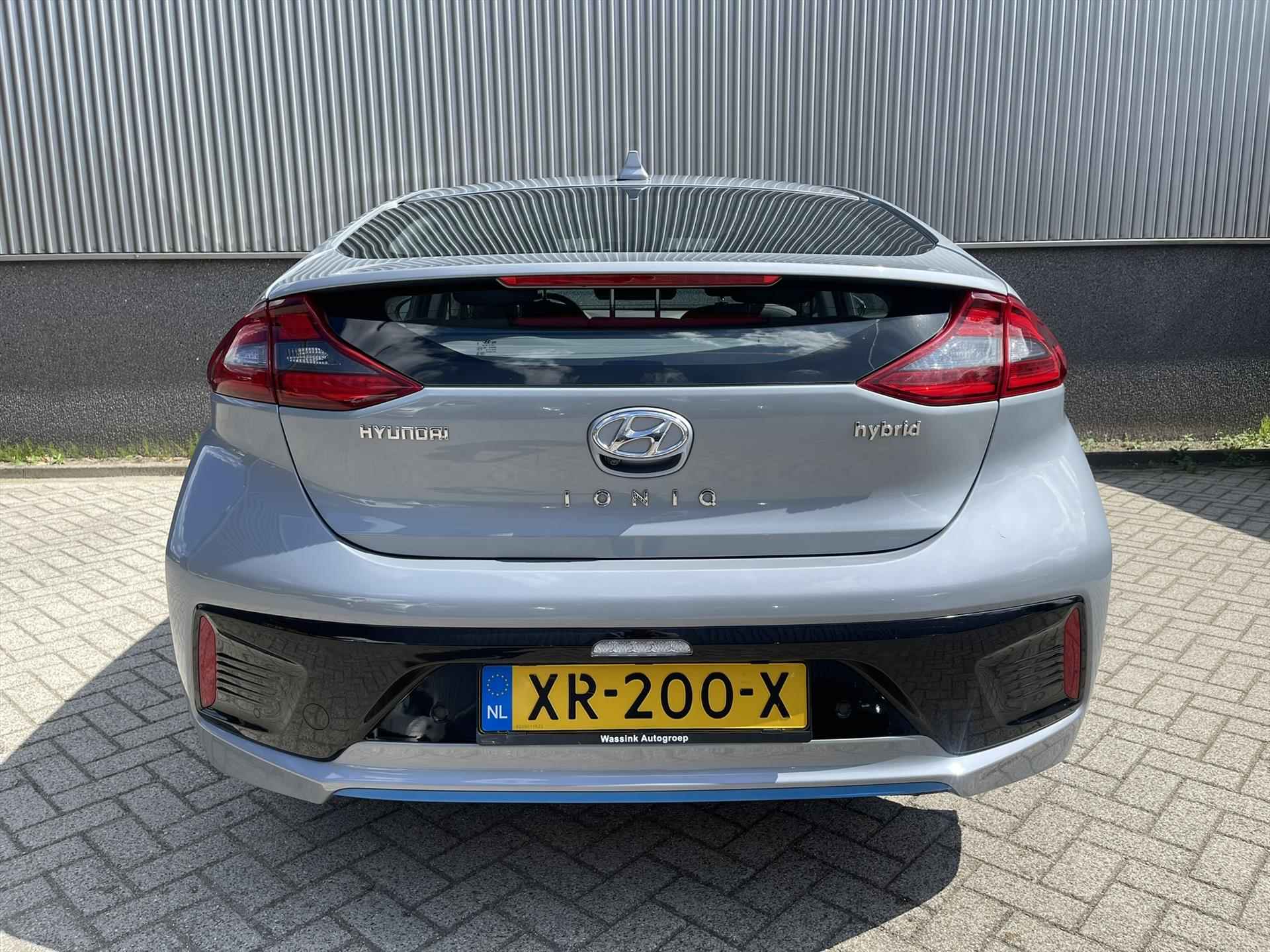 HYUNDAI Ioniq 1.6 GDI Blue HEV 141 pk DCT | Apple Carplay | Android Auto | Camera Achter | Parkeersensoren Voor & Achter  | - 9/42