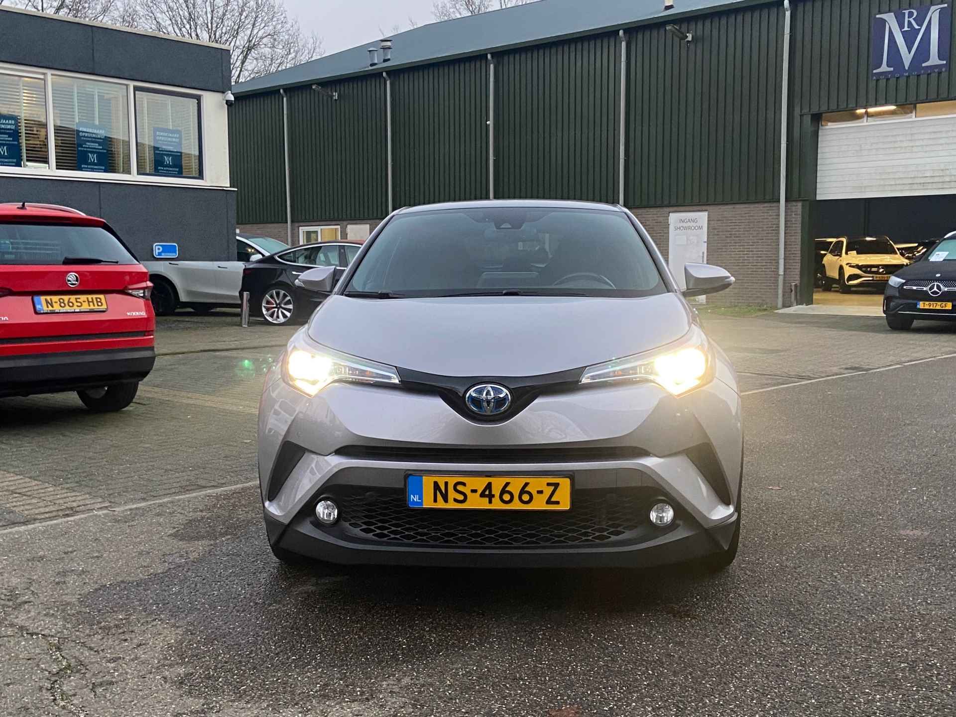 Toyota C-HR 1.8 Hybrid Executive | ORIG. NL. NAP KM. | RIJKLAARPRIJS - 3/27