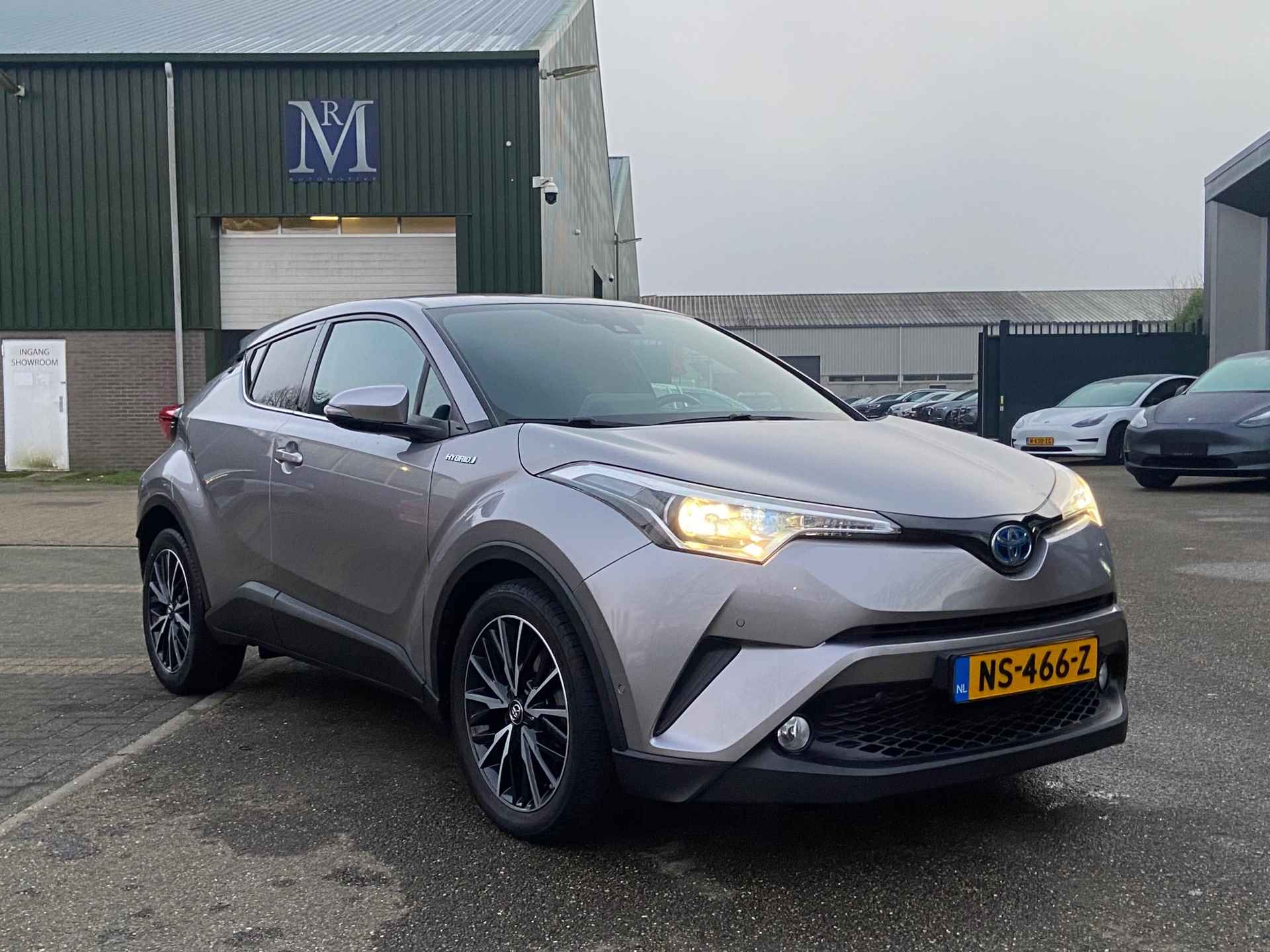 Toyota C-HR 1.8 Hybrid Executive | ORIG. NL. NAP KM. | RIJKLAARPRIJS - 4/27