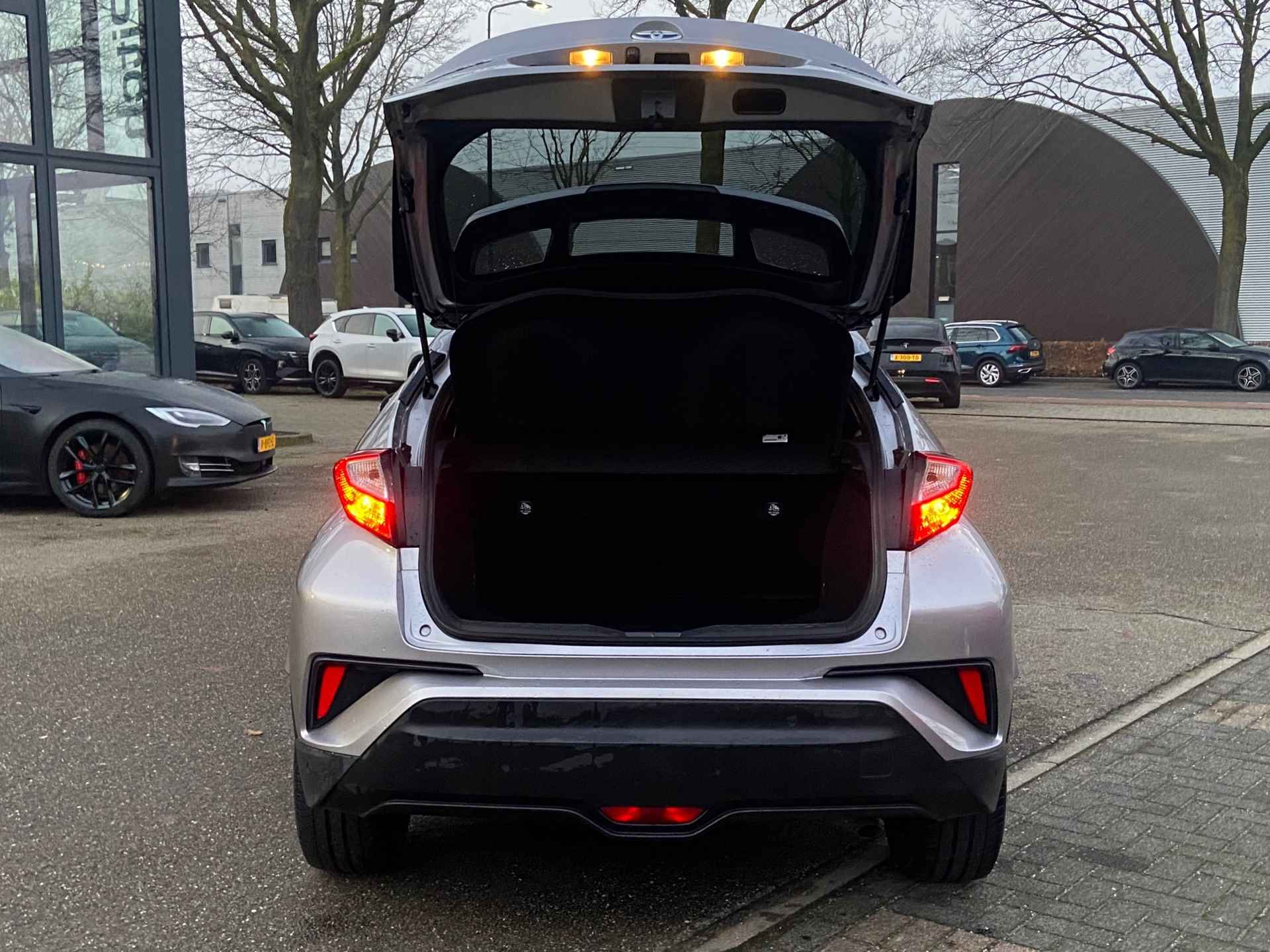 Toyota C-HR 1.8 Hybrid Executive | ORIG. NL. NAP KM. | RIJKLAARPRIJS - 7/27