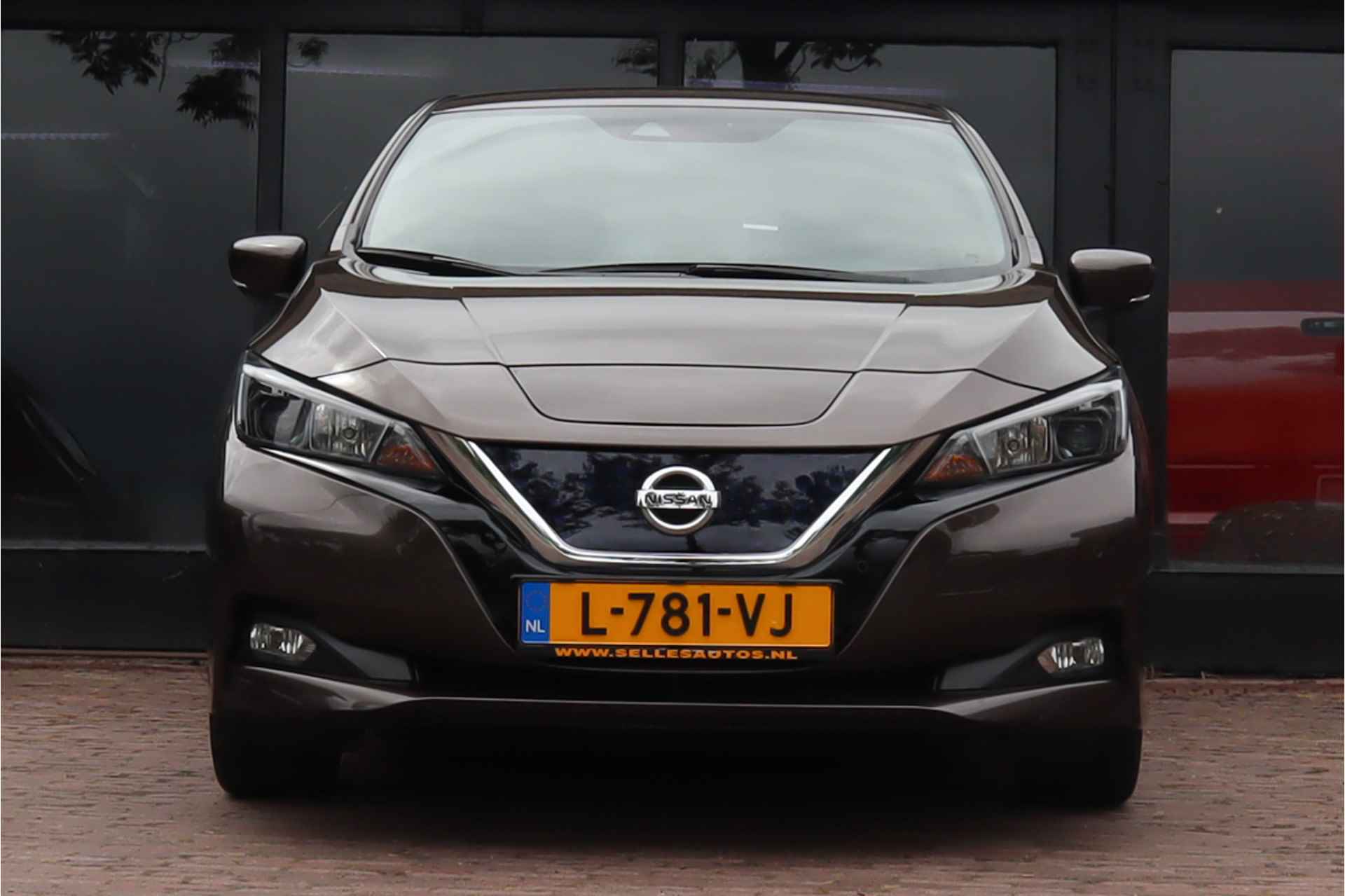 Nissan Leaf | € 2000,- SUBSIDIE | Acenta 40 kWh | Adaptive cruise control | Camera | Climate control - 3/34