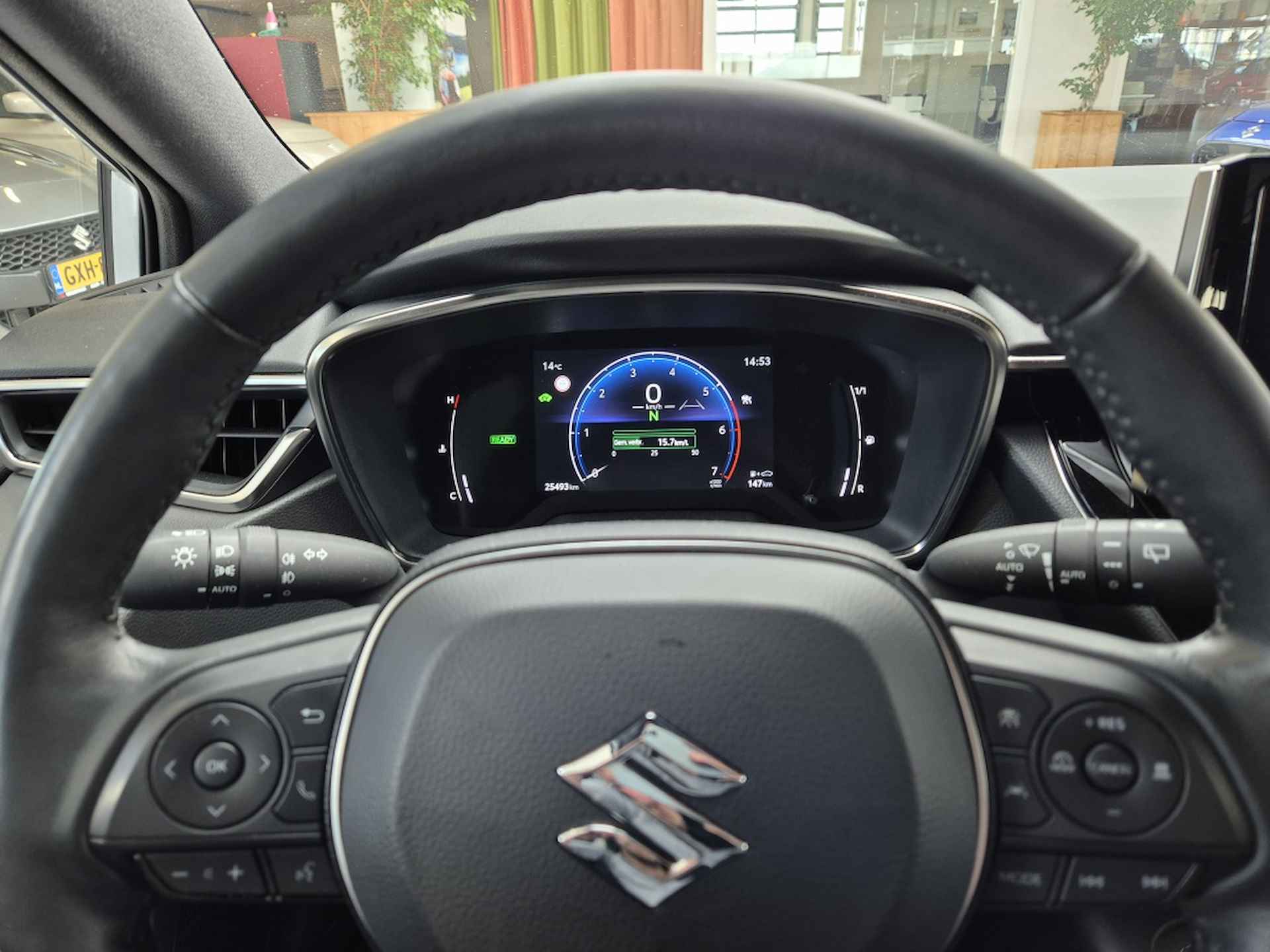 Suzuki Swace 1.8 Hybrid Style [CARPLAY | CRUISECONTROL | CAMERA | STUURVERWAR - 2/19