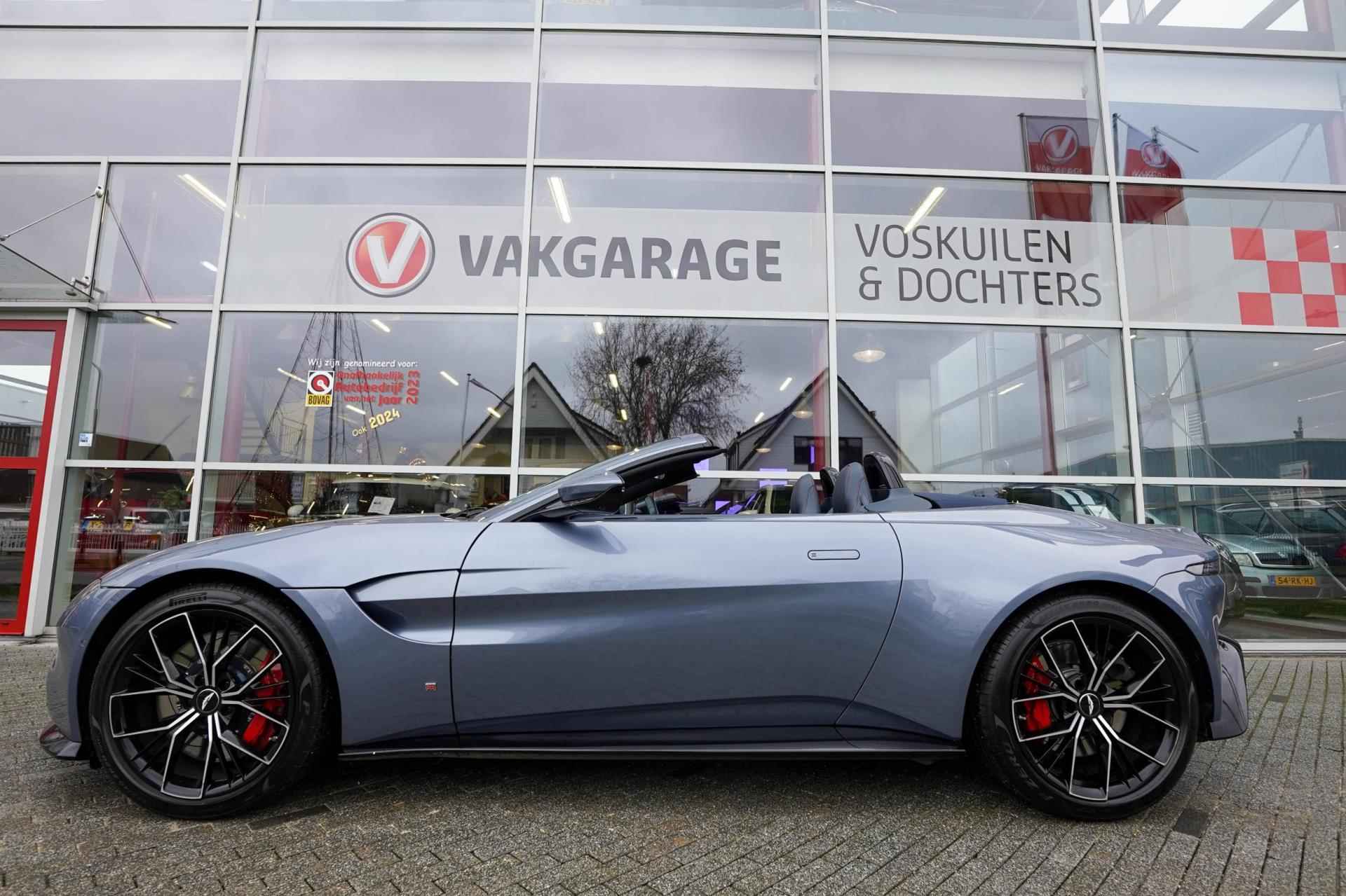 Aston Martin VANTAGE ROADSTER 4.0 V8 Cabrio Concours Blue - 2/60