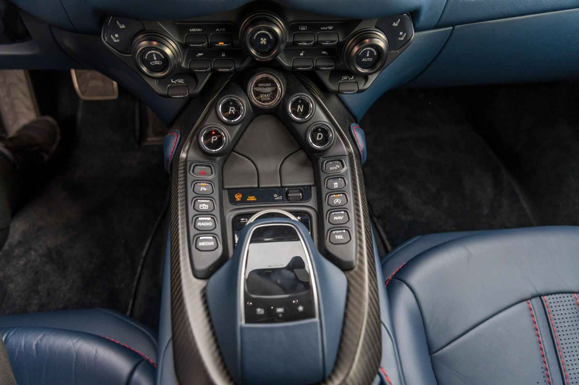 Aston Martin VANTAGE ROADSTER 4.0 V8 Cabrio Concours Blue - 35/60