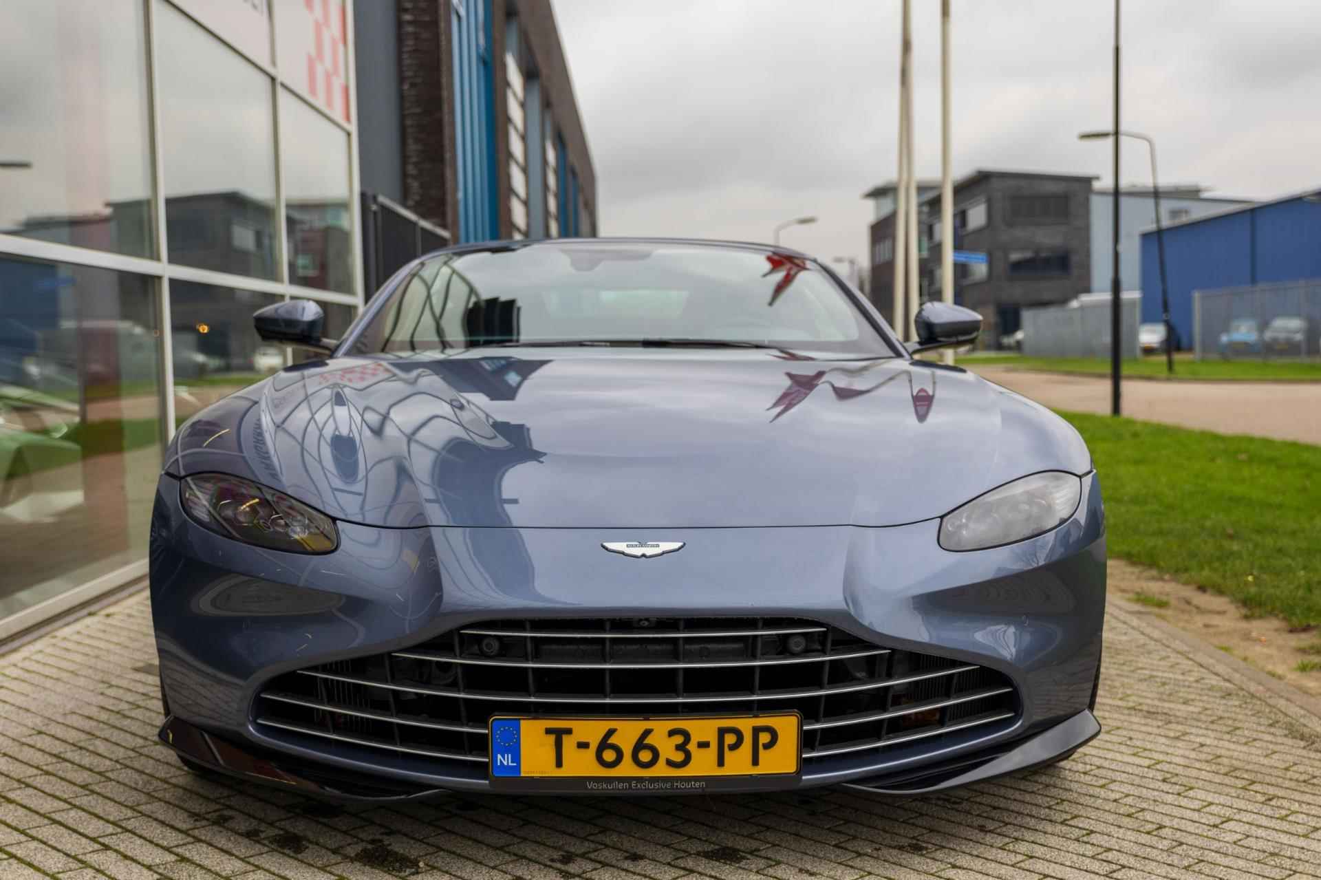 Aston Martin VANTAGE ROADSTER 4.0 V8 Cabrio Concours Blue - 38/60