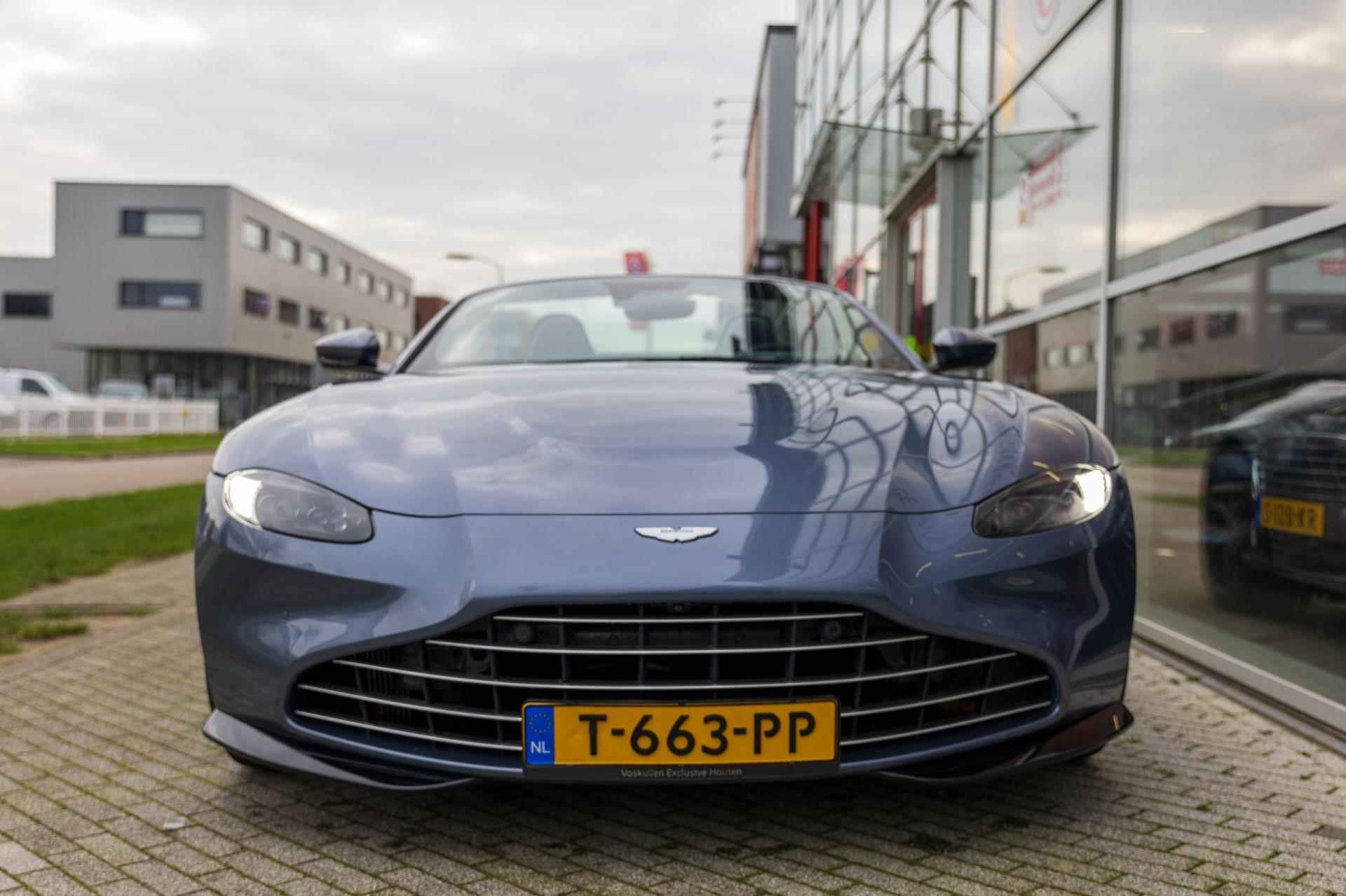 Aston Martin VANTAGE ROADSTER 4.0 V8 Cabrio Concours Blue - 49/60