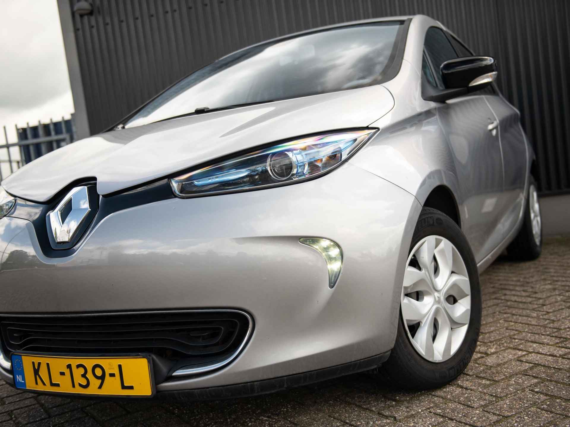 Renault ZOE Q210 Life Quickcharge 22 kWh | € 2000 Subsidie | Huuraccu - 20/46