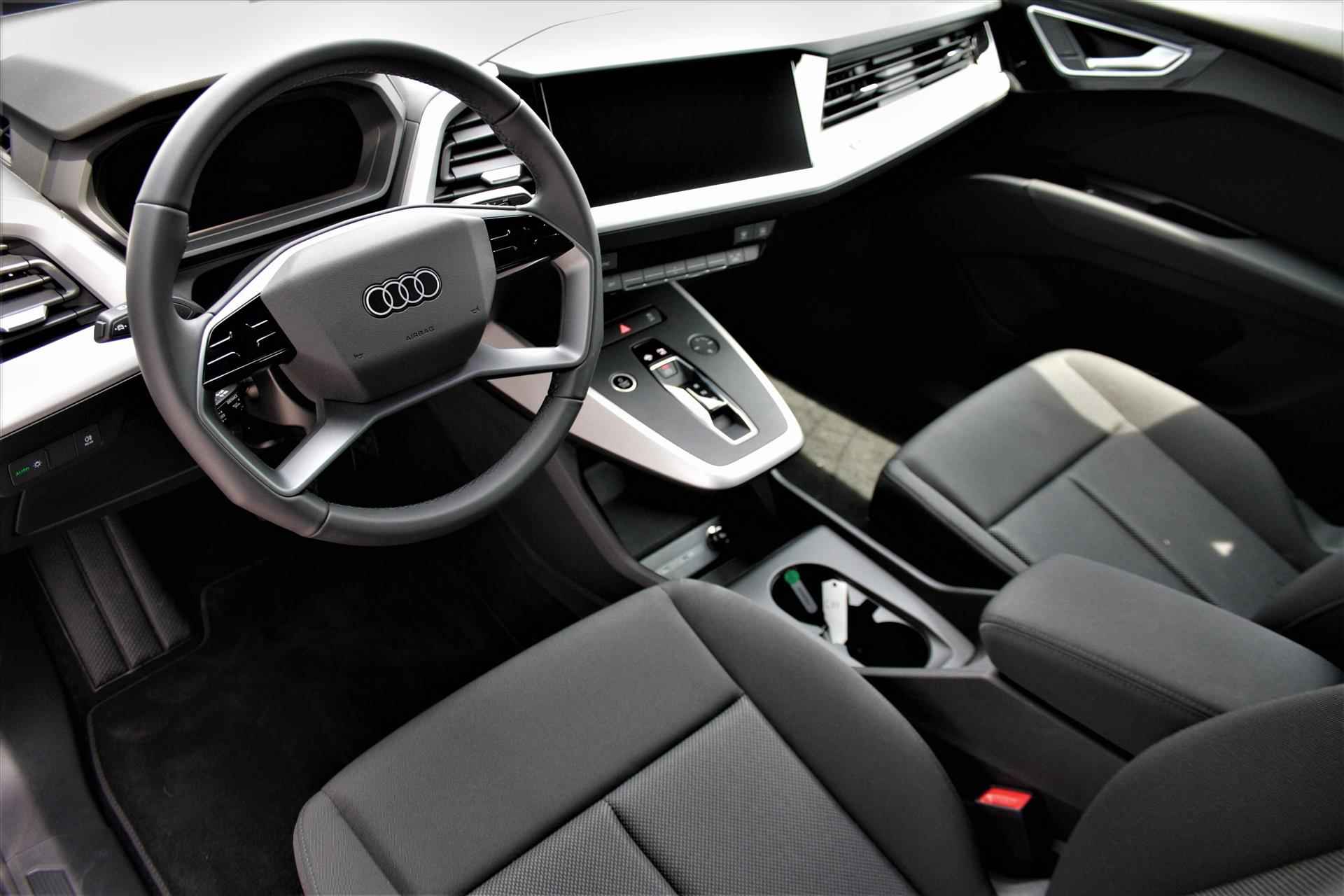 Audi Q4 E-Tron 35 Edition. Direct leverbaar! - 15/44